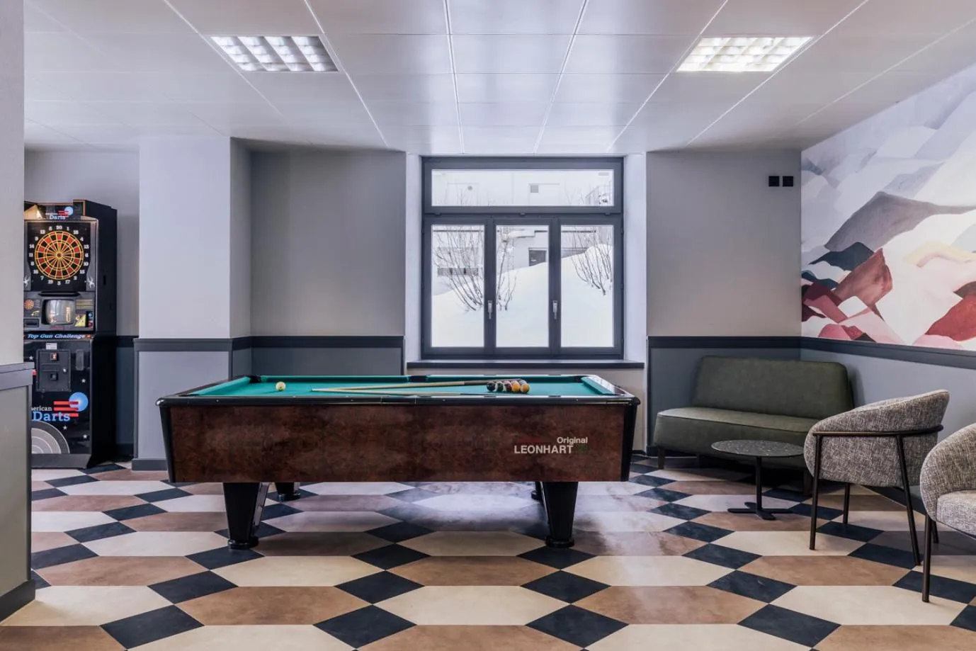 Billiard in Hotel Altein Arosa, a Faern Collection Resort