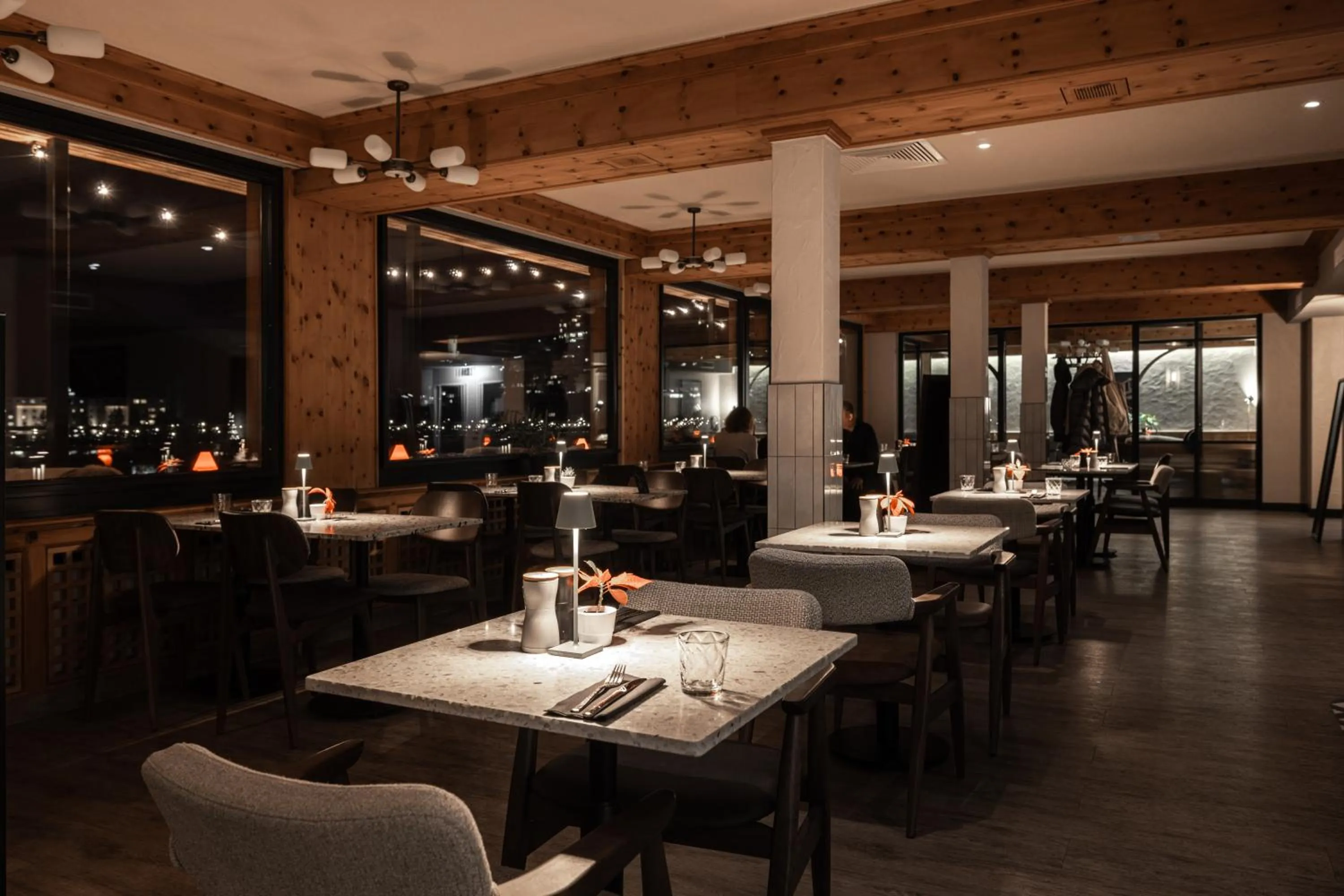 Restaurant/places to eat in Hotel Altein Arosa, a Faern Collection Resort
