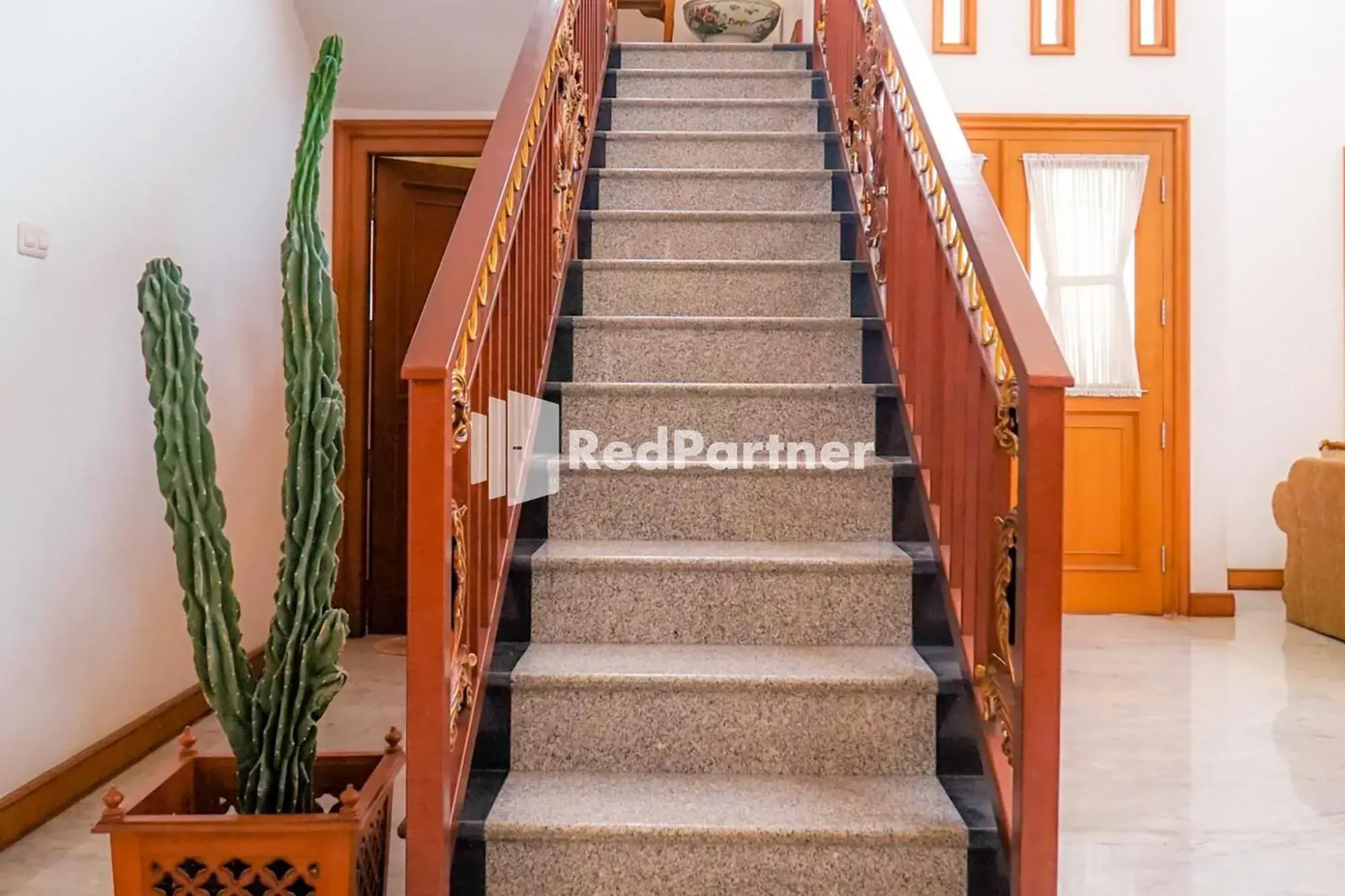 Property building in RedDoorz at Daffi Araya Property building in RedDoorz at Daffi Araya