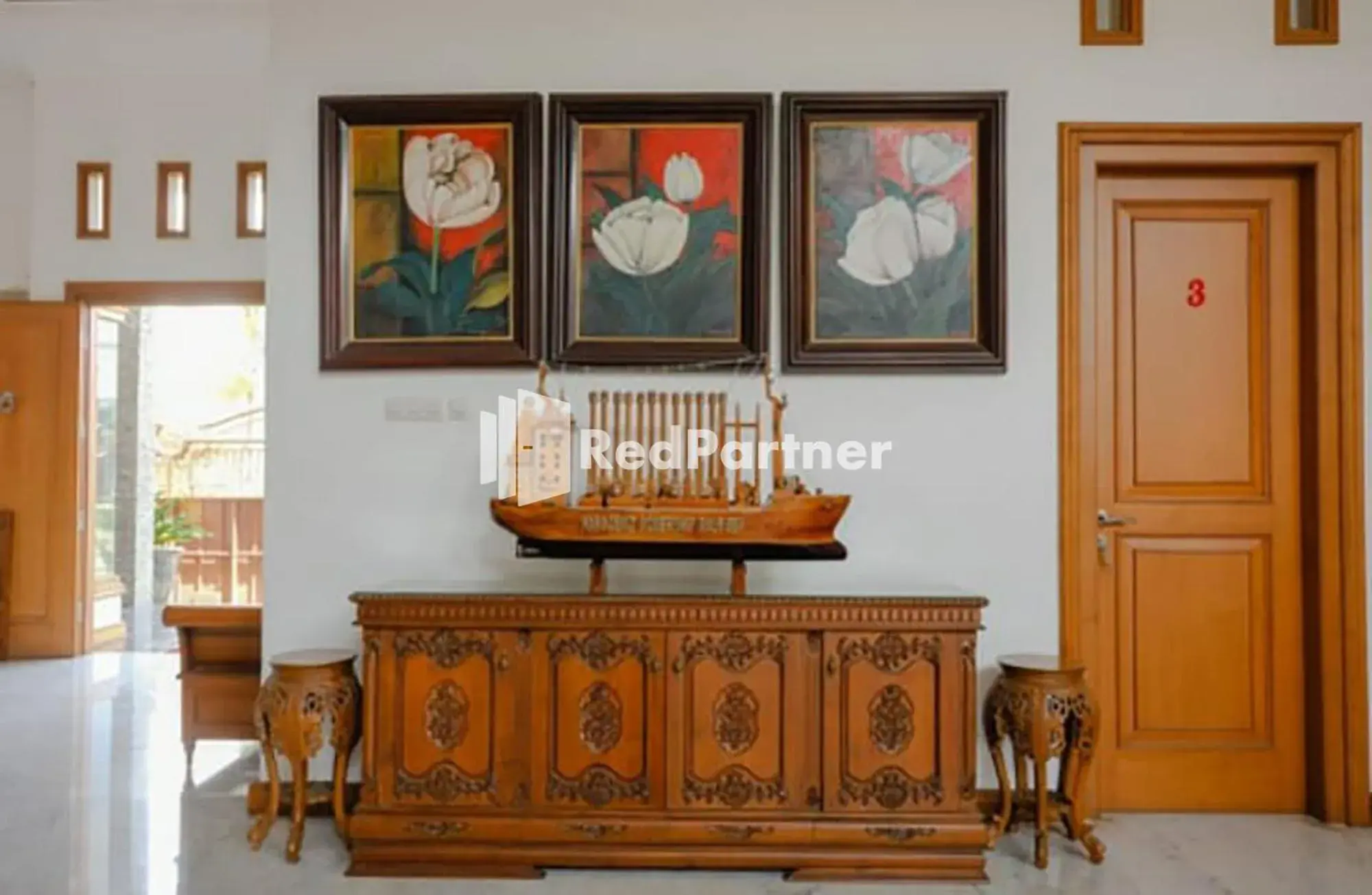 Property building in RedDoorz at Daffi Araya Property building in RedDoorz at Daffi Araya