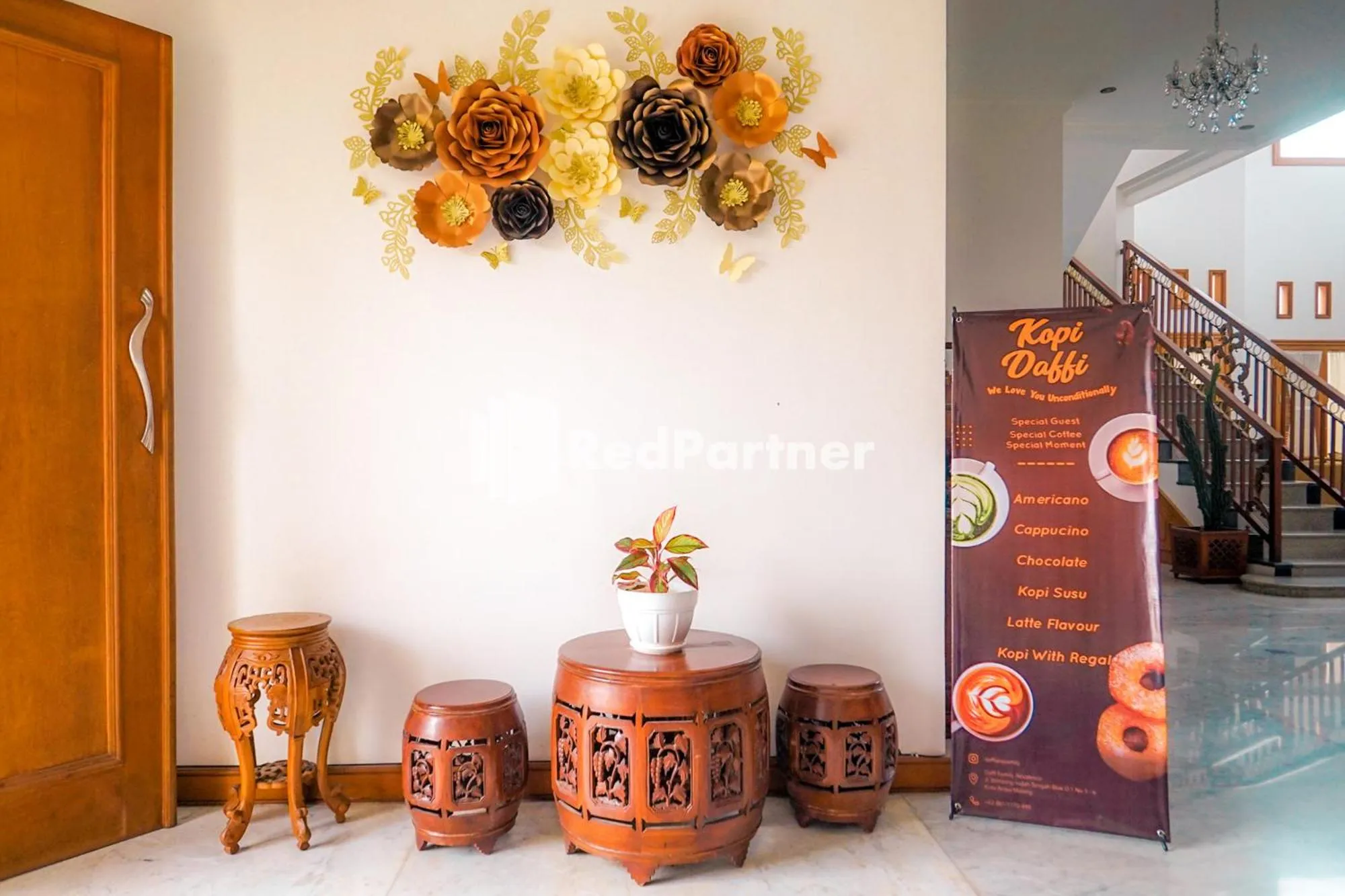 Property building in RedDoorz at Daffi Araya