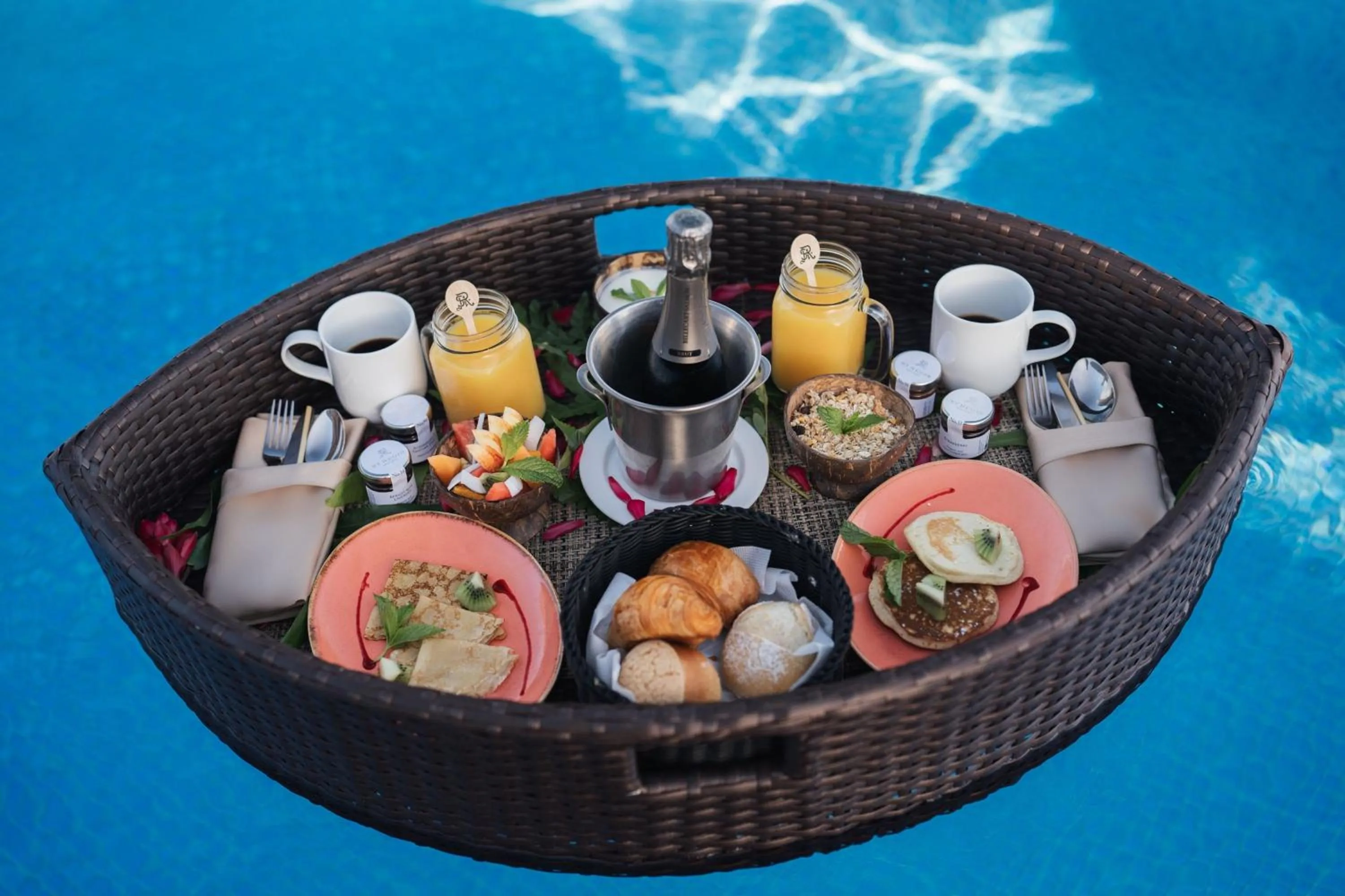 Breakfast in The St. Regis Bora Bora Resort