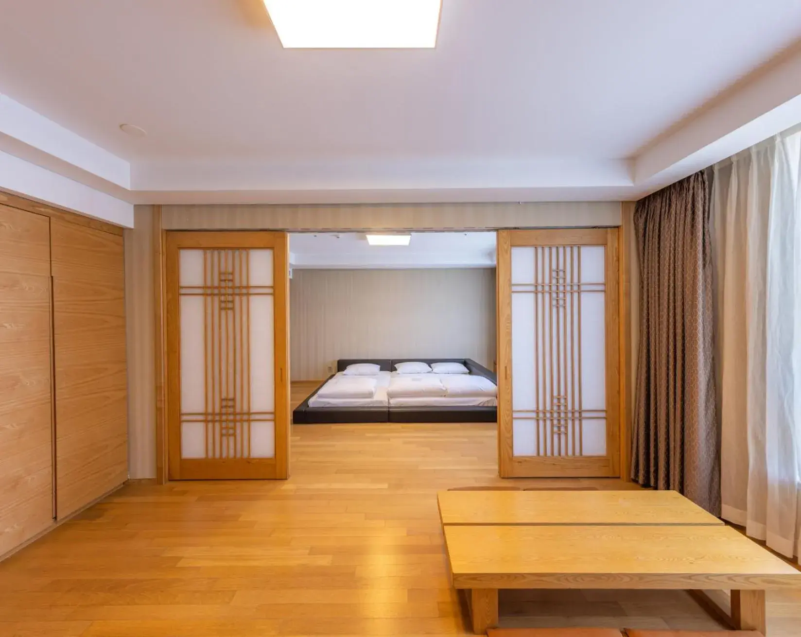 Bedroom, Bed in Best Western Hotel Gunsan Bedroom, Bed in Best Western Hotel Gunsan