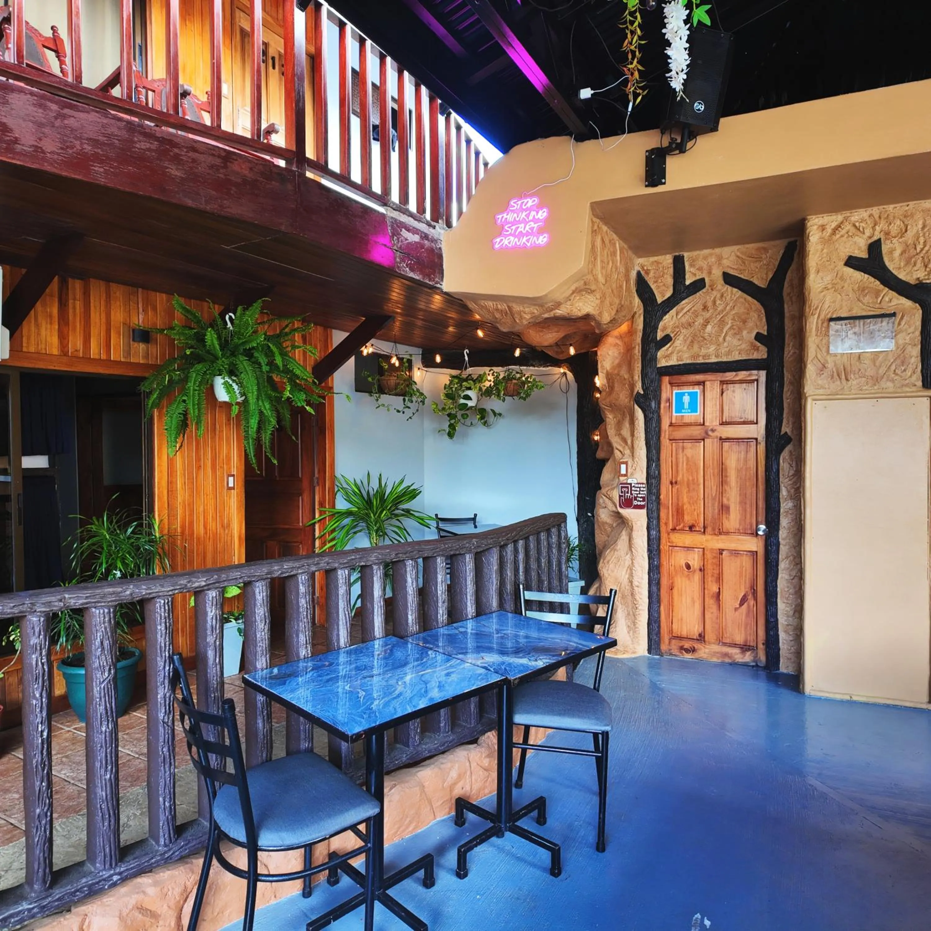 Property building in Poshtel Arenal