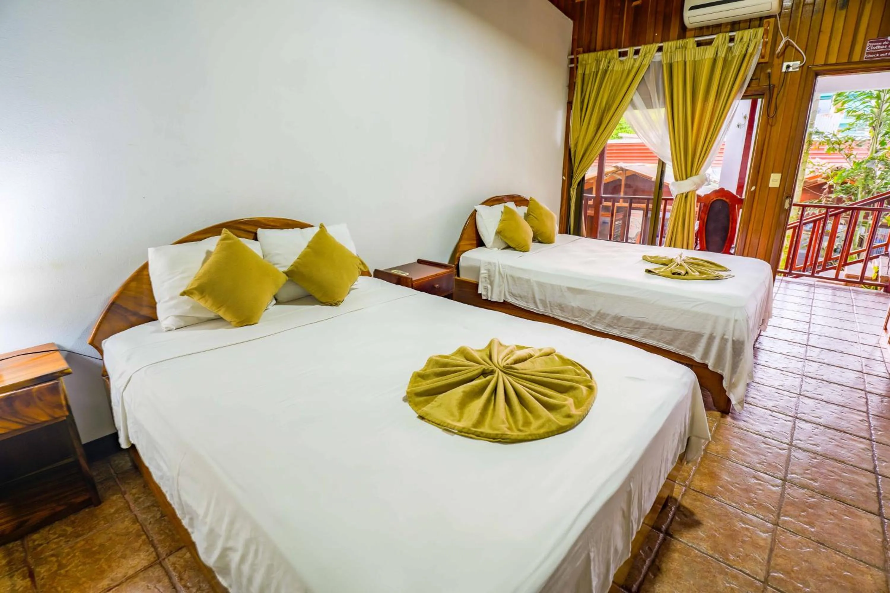 Bed in Poshtel Arenal