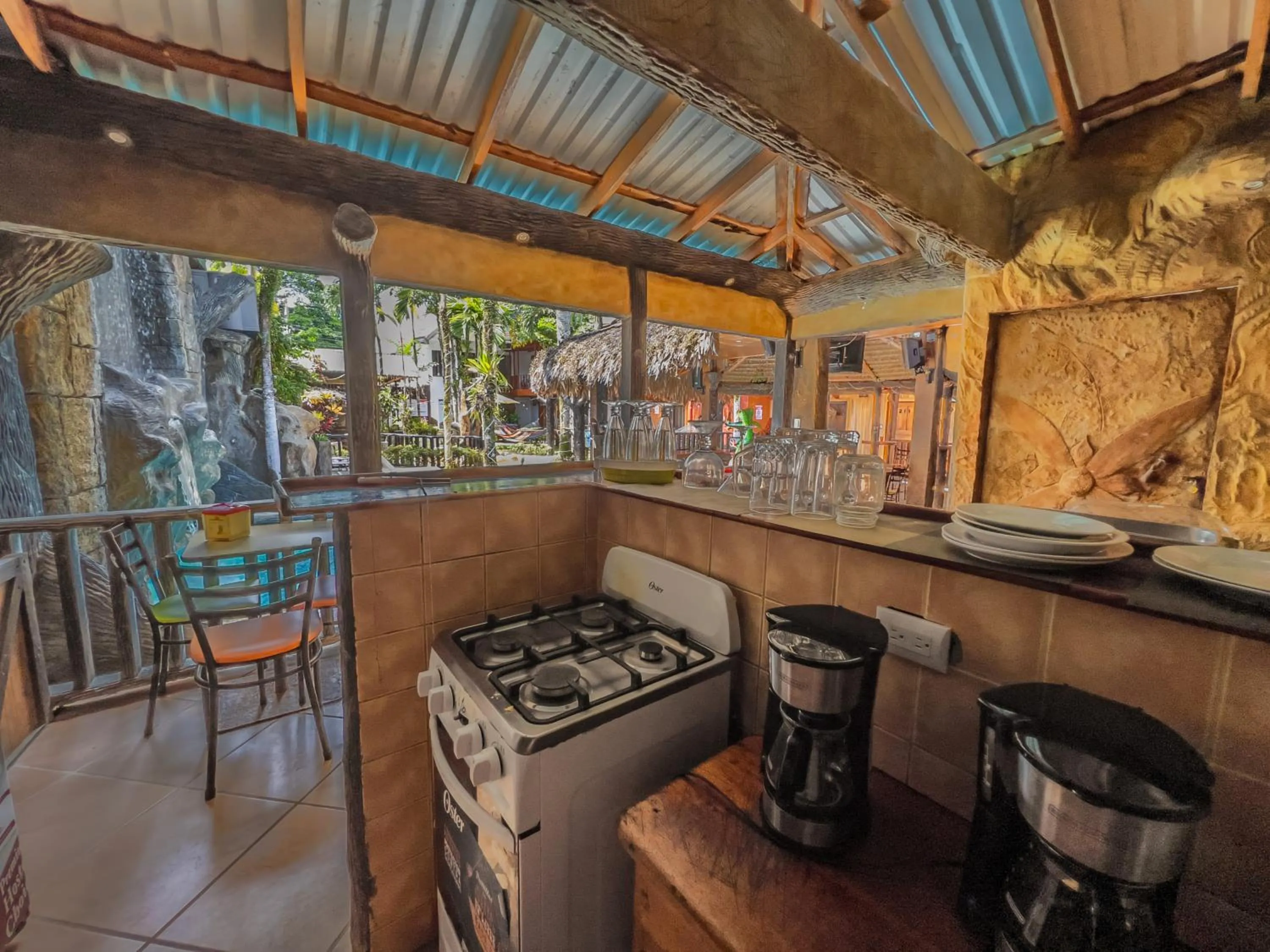 Patio in Poshtel Arenal