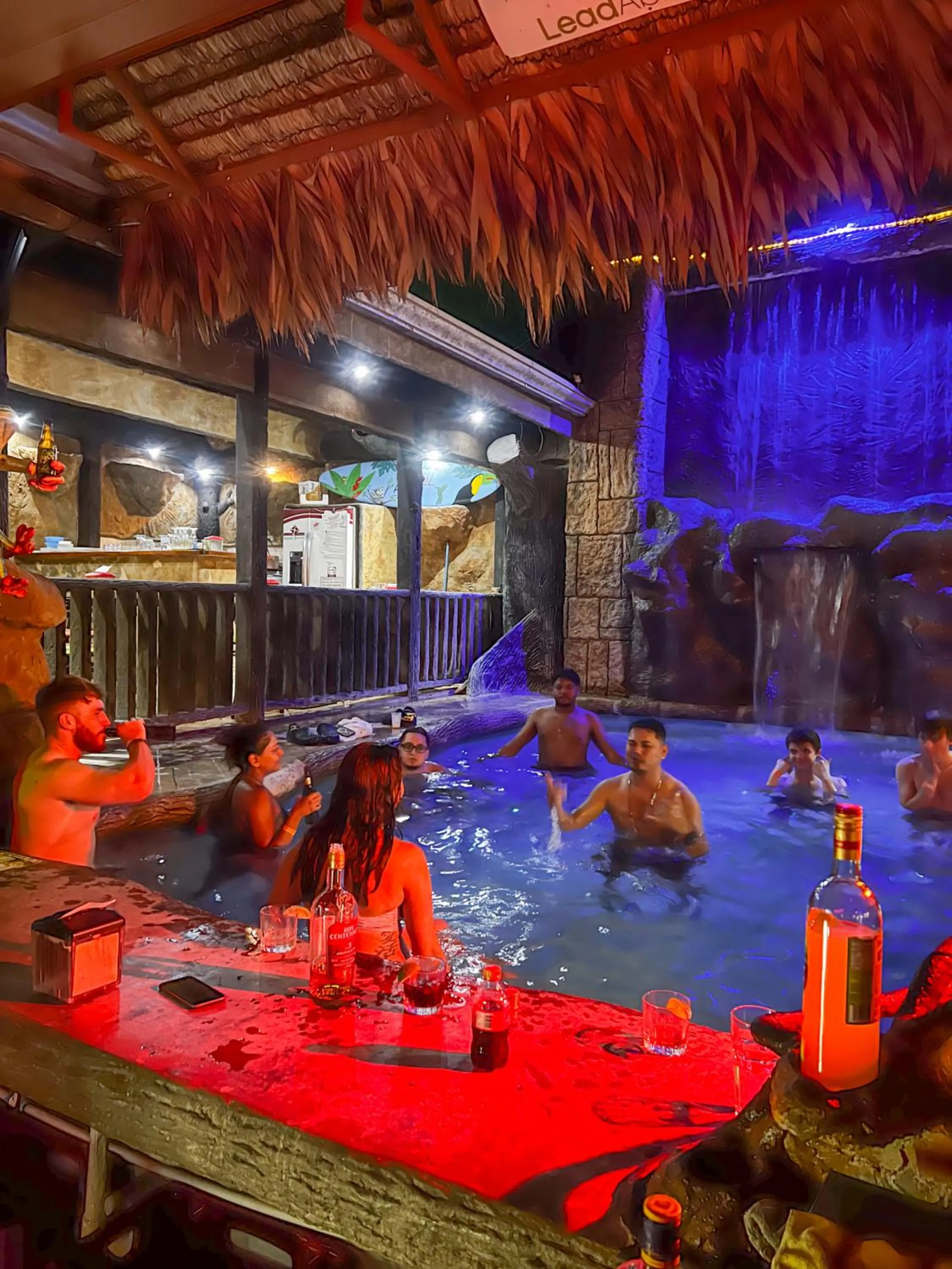 People in Poshtel Arenal