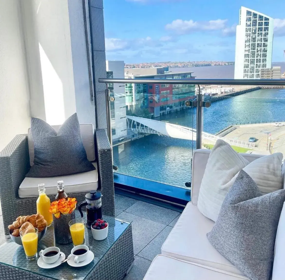 NOVU Apartments Liverpool Waterfront NOVU Apartments Liverpool Waterfront