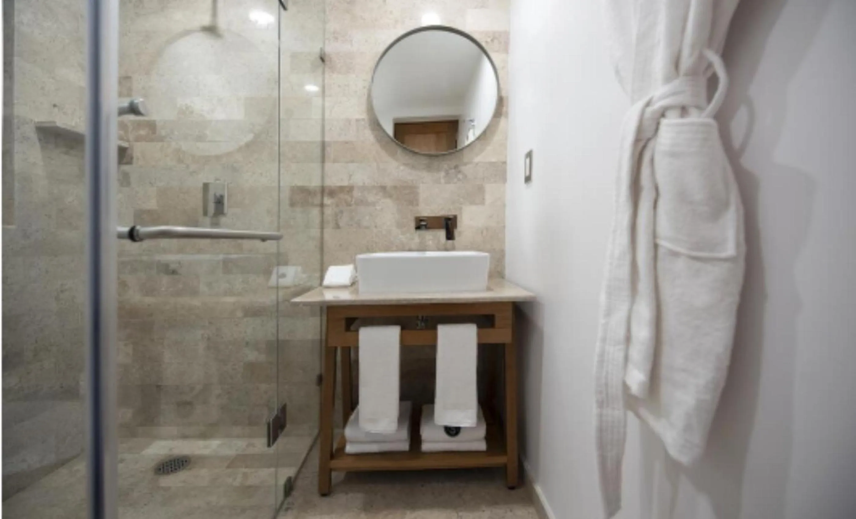 Bathroom in Hotel MX condesa CDMX, Trademark Collection by Wyndham