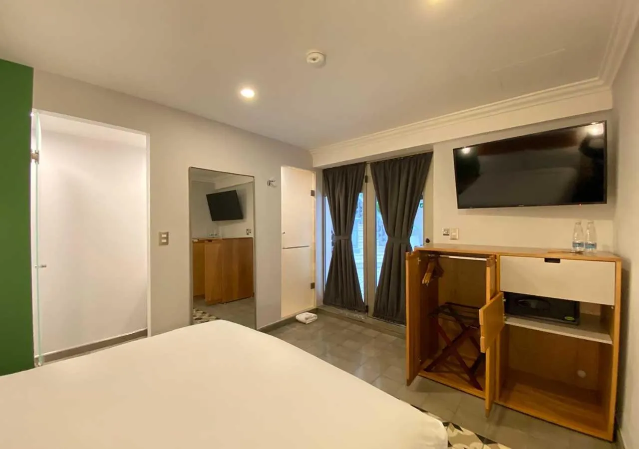 Bed in Hotel MX condesa CDMX, Trademark Collection by Wyndham