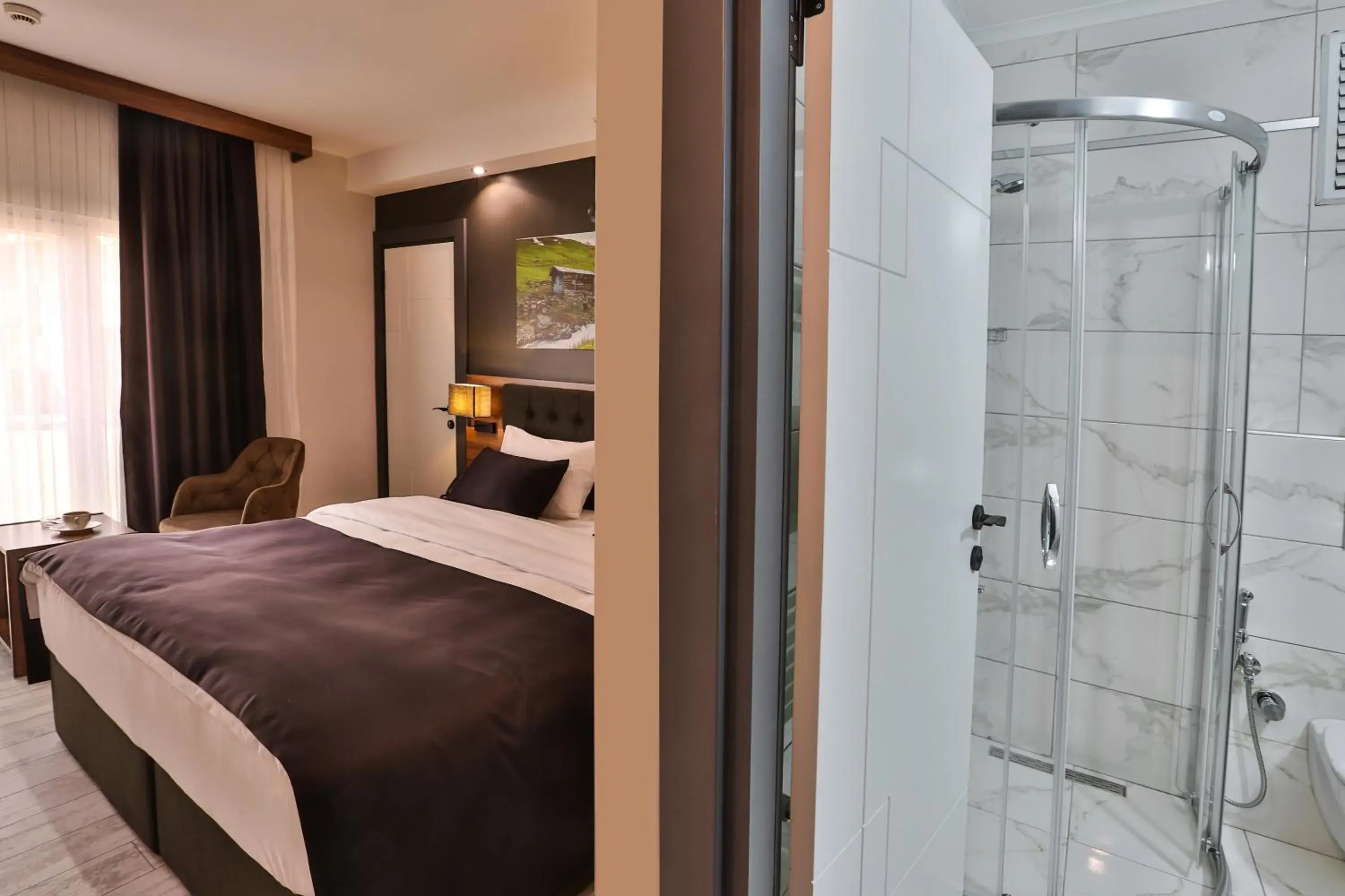 Photo of the whole room, Bed in Azra Residence Otel Photo of the whole room, Bed in Azra Residence Otel