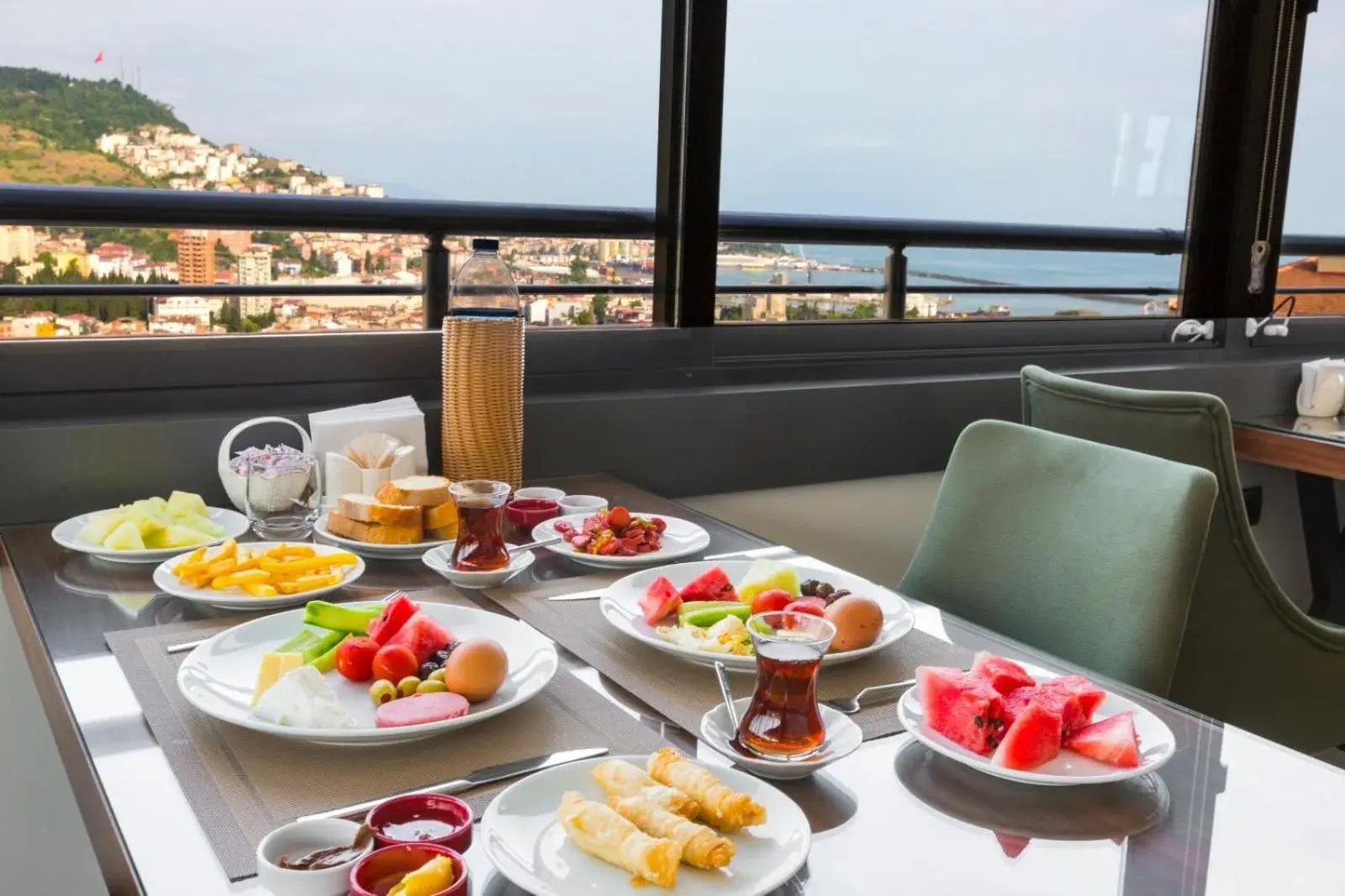 Buffet breakfast in Azra Residence Otel Buffet breakfast in Azra Residence Otel