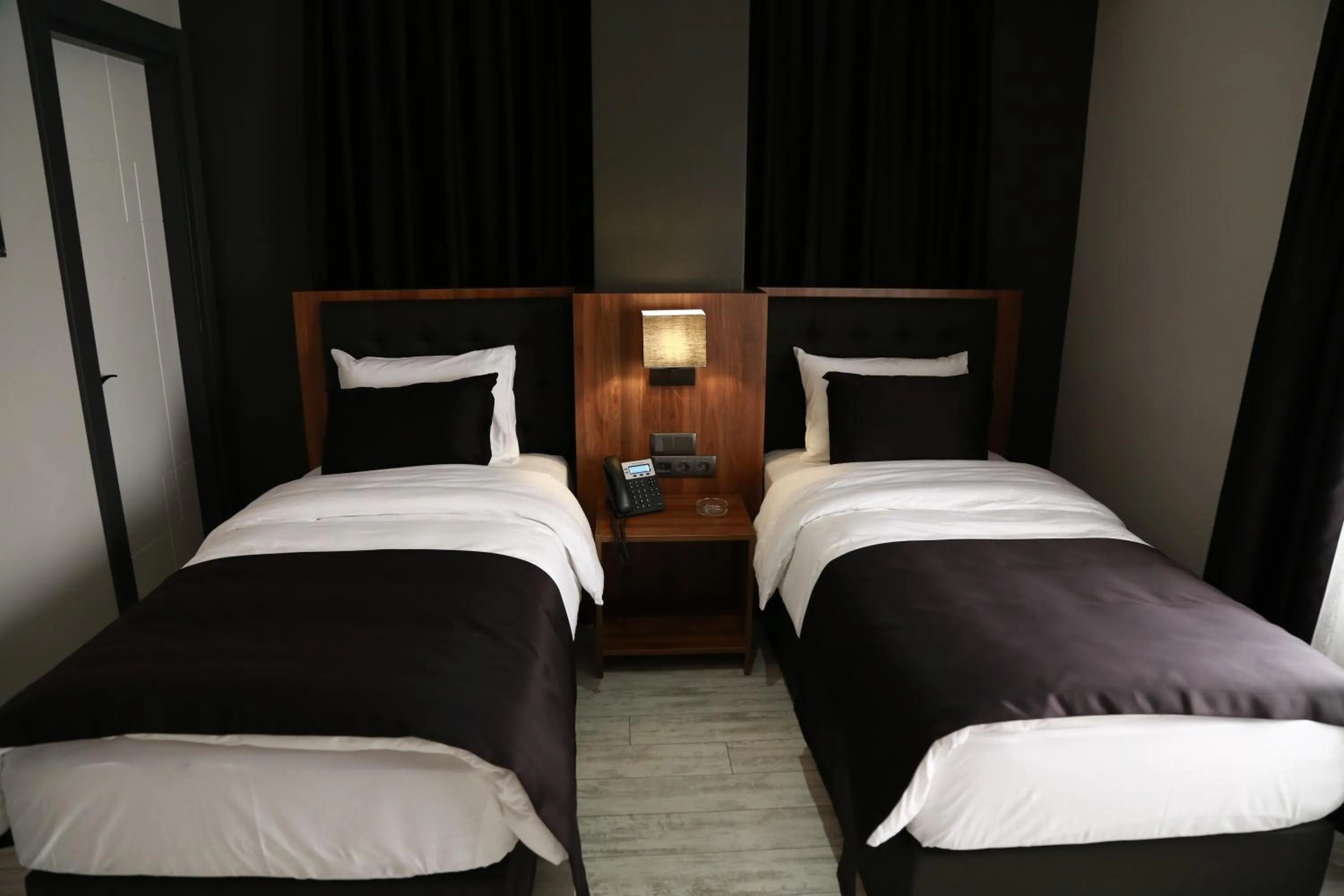 Photo of the whole room, Bed in Azra Residence Otel