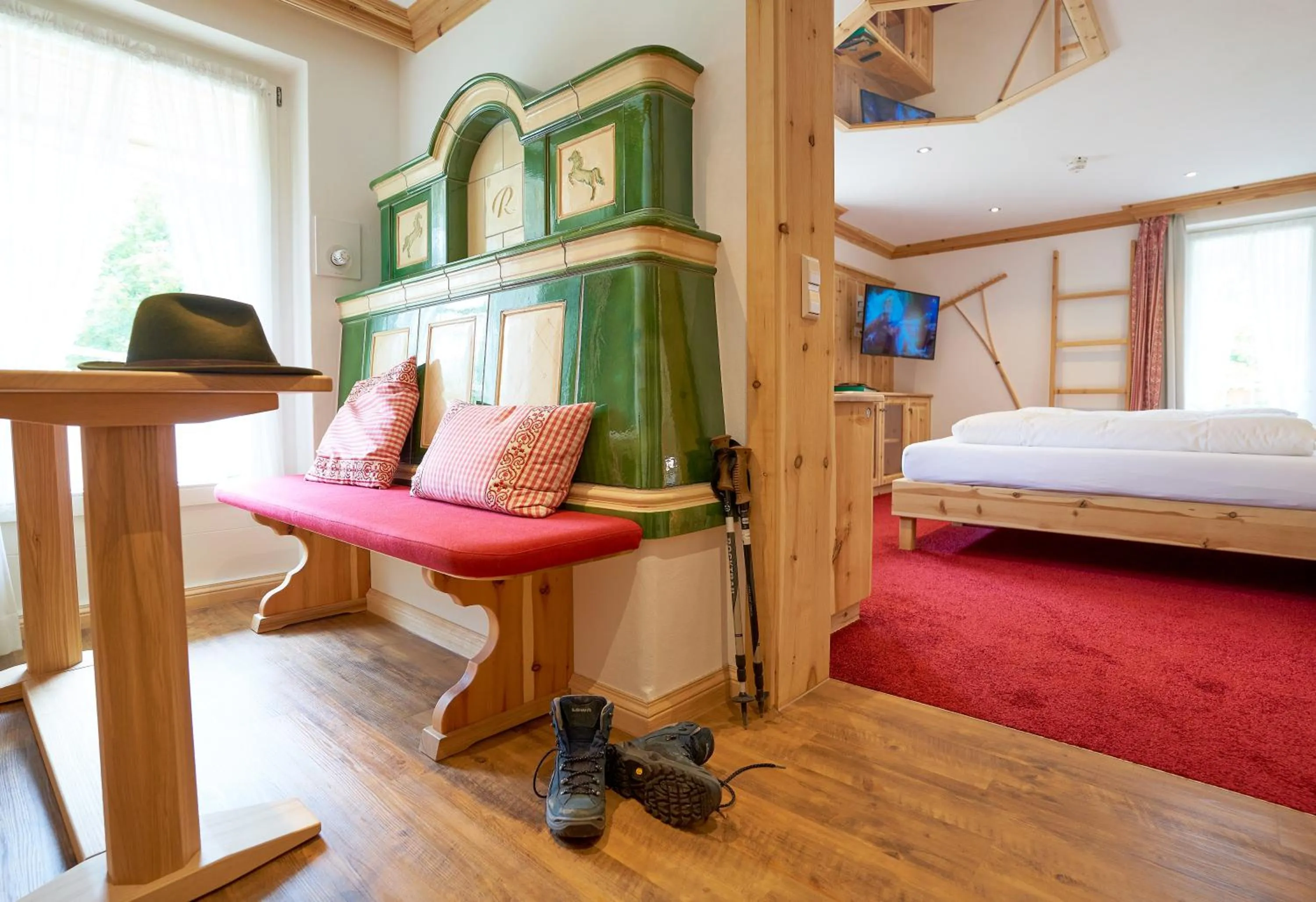 Photo of the whole room, Bed in Hotel Schwarzwald-Resort Rößle