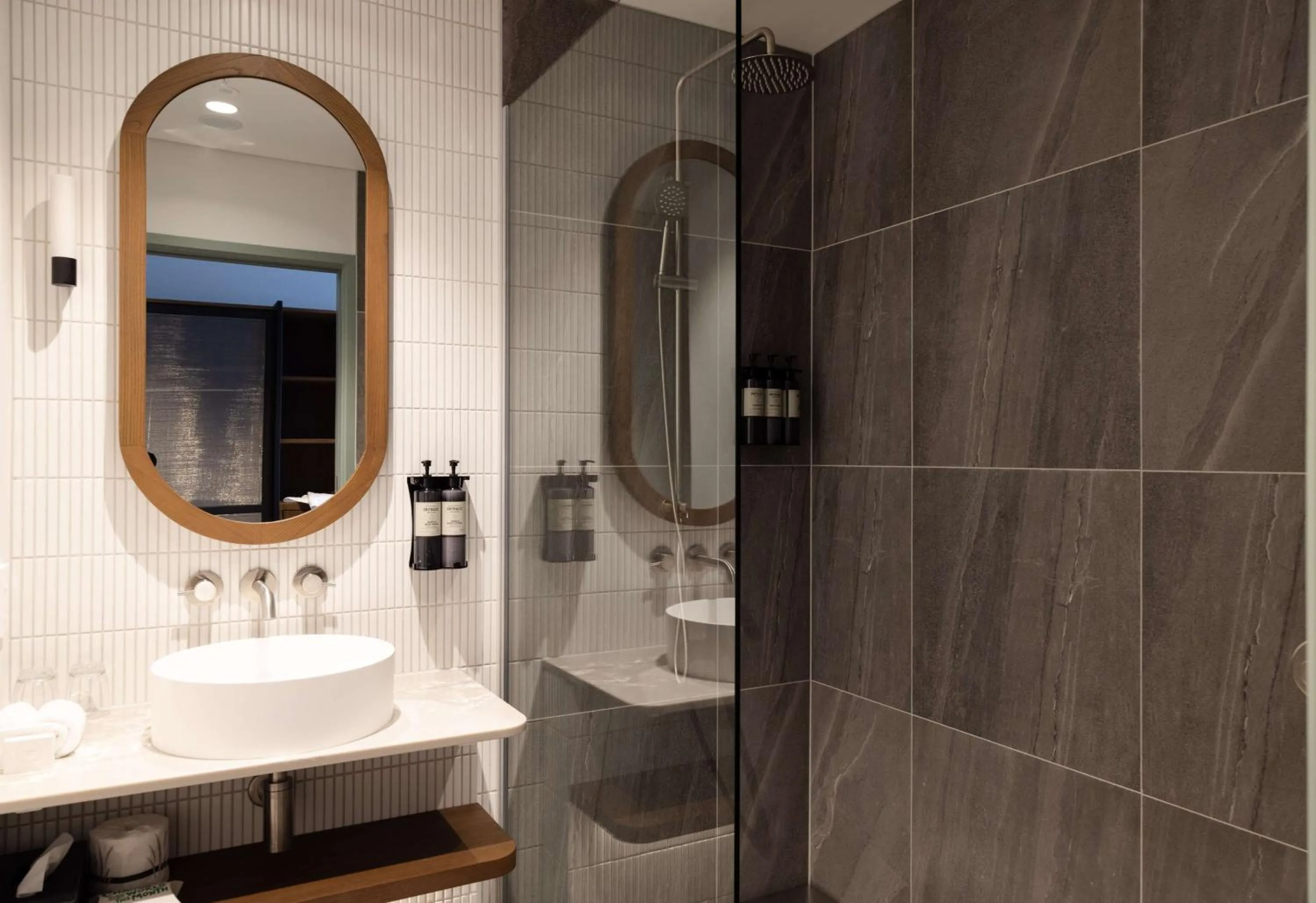 Bathroom in Sudima Queenstown Five Mile