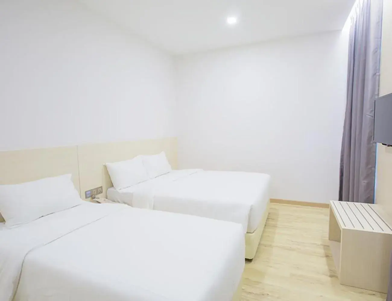 Bed in Minimalist Hotel Bed in Minimalist Hotel