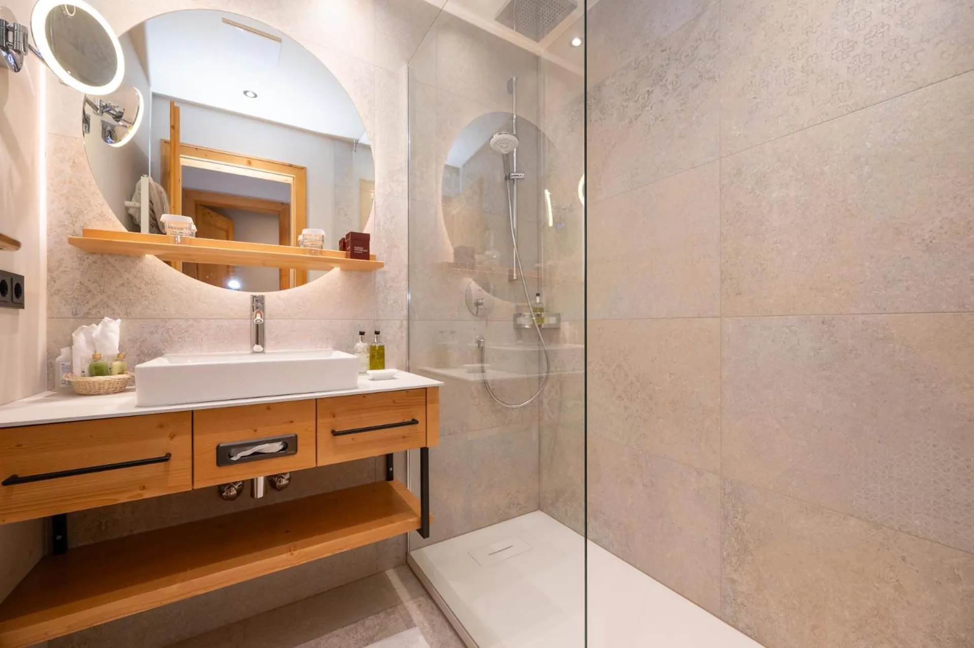 Bathroom in Übergossene Alm Resort