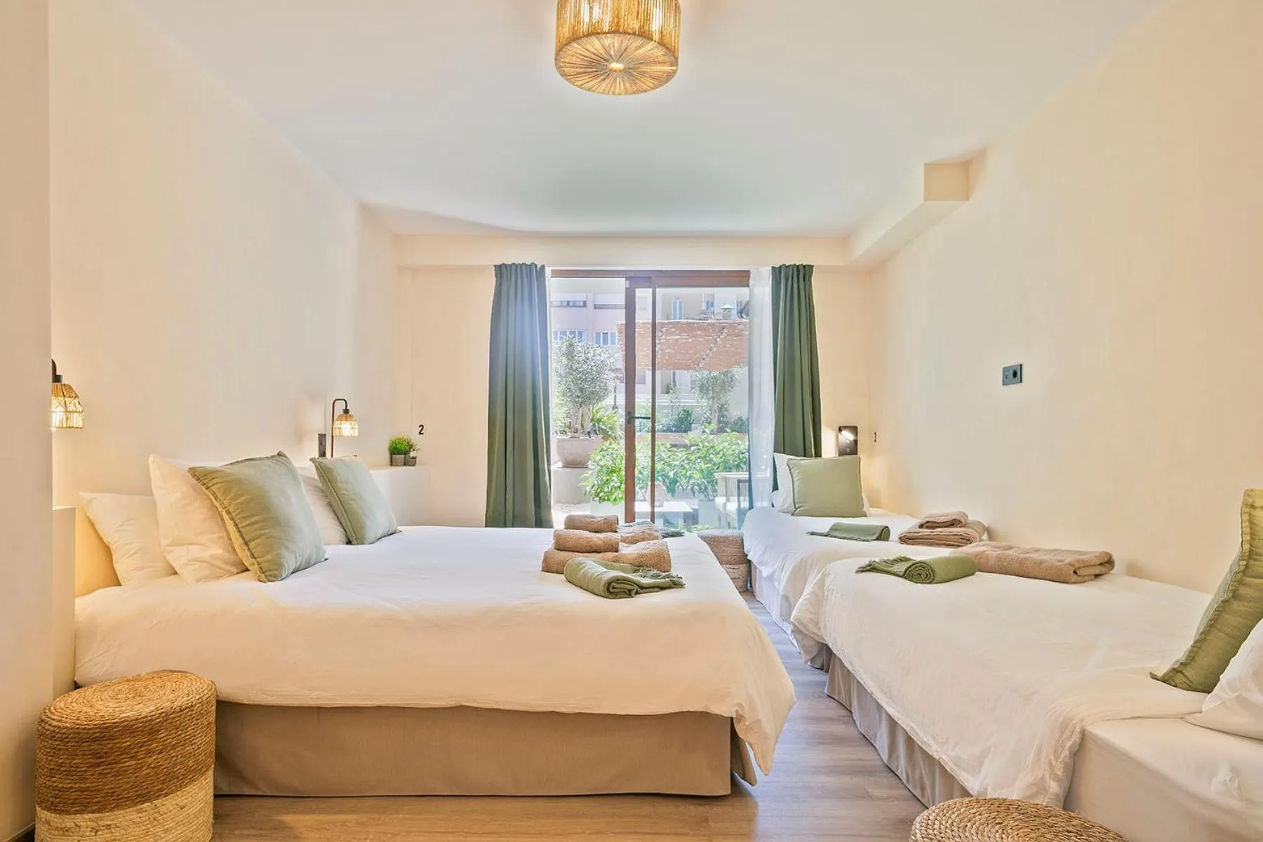 Bed in Olivia Barcelona