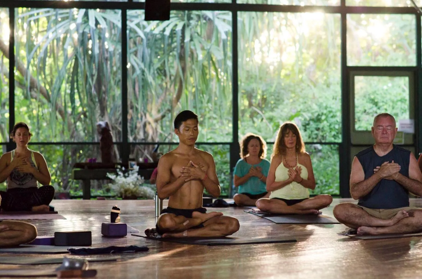 Property building in Kalani Oceanside Retreat