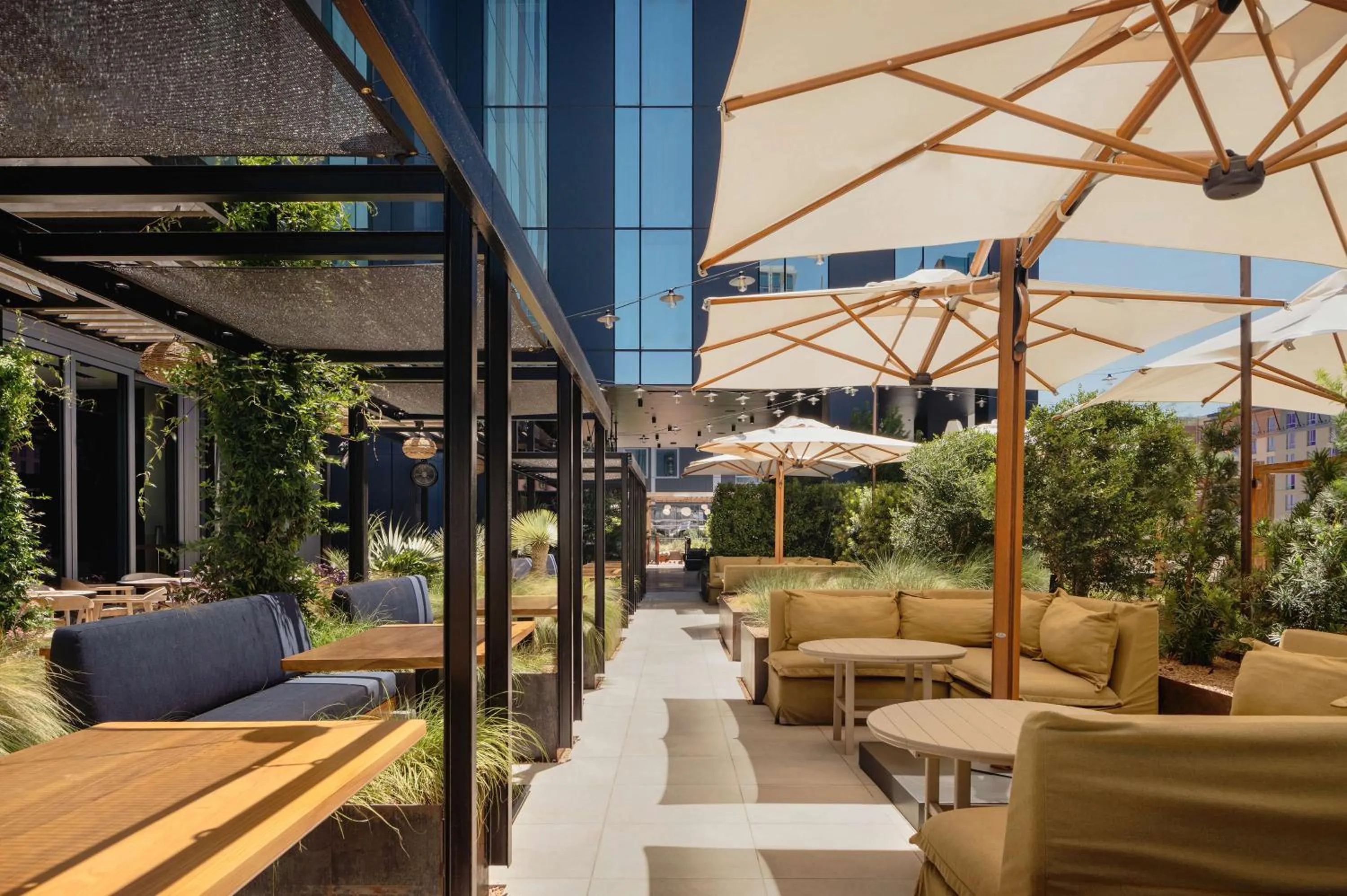 Patio in Thompson Austin, by Hyatt