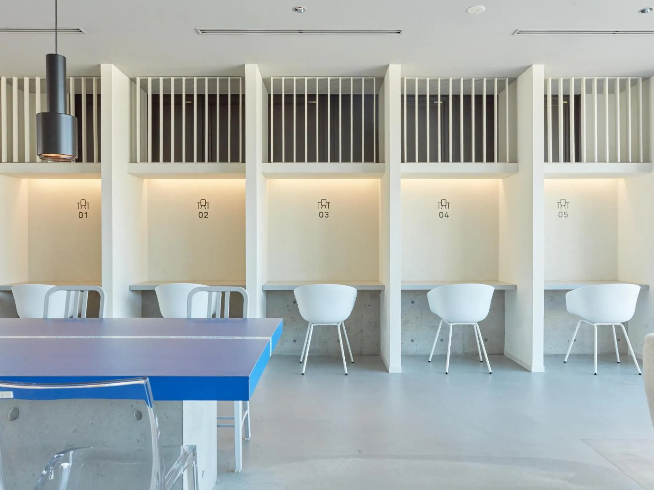 Communal lounge/ TV room in Rembrandt Cabin Shinjuku Shin-Okubo