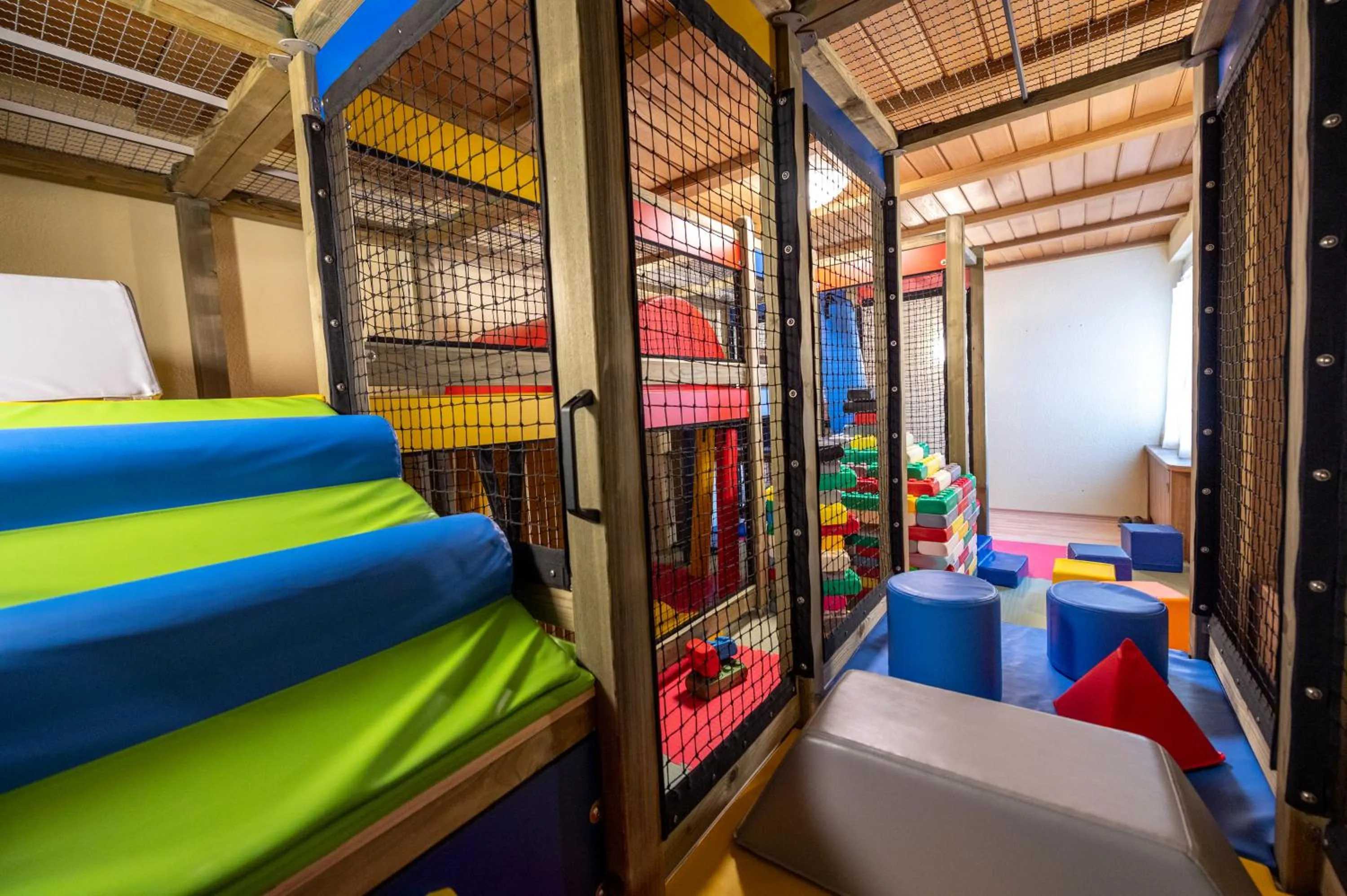 Game Room, Bed in Familotel Mein Krug