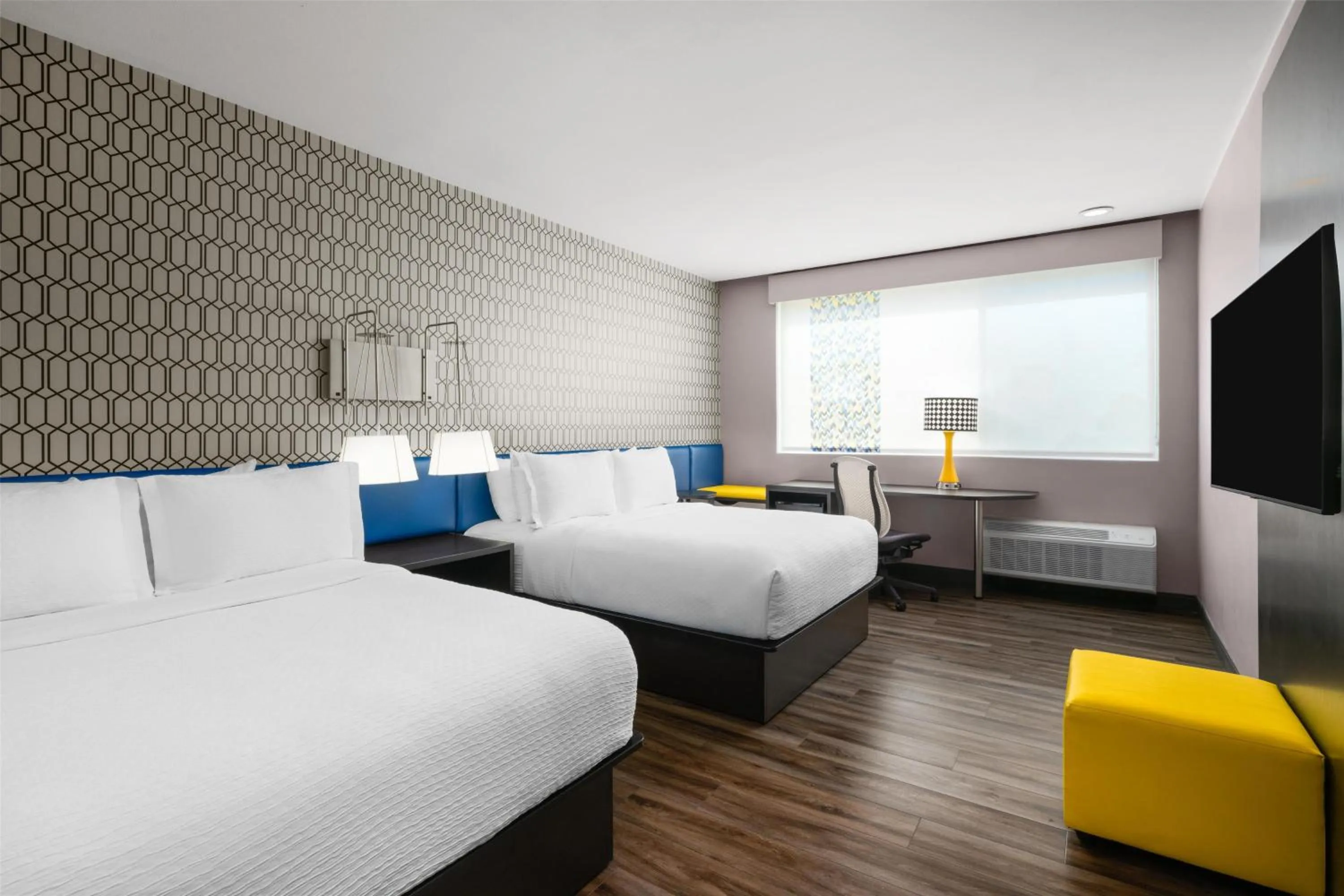 Bedroom, Bed in GLō Best Western Enid OK Downtown - Convention Center Hotel