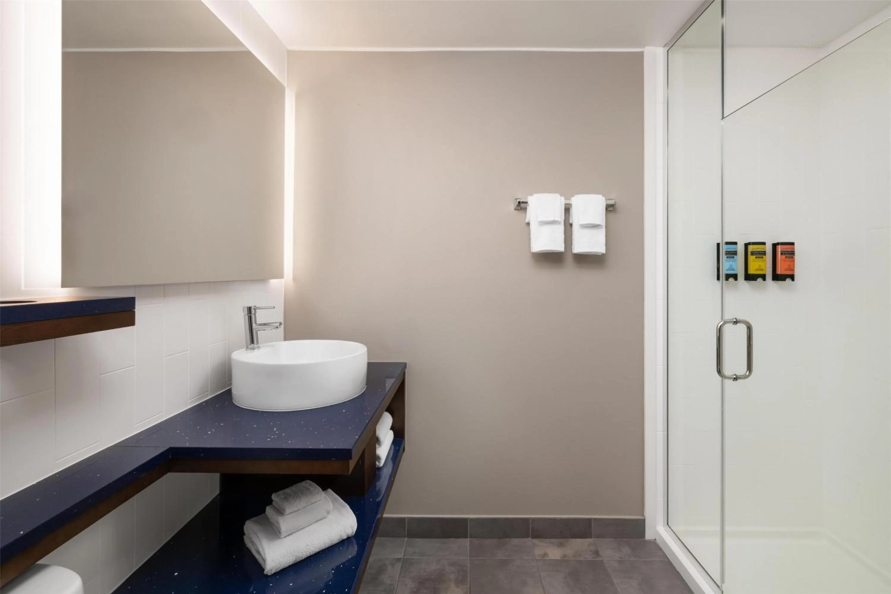 Bathroom in GLō Best Western Enid OK Downtown - Convention Center Hotel