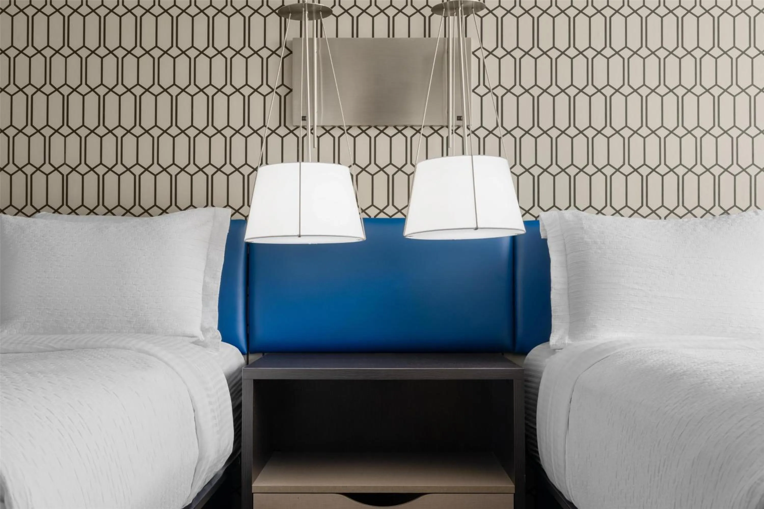 Bedroom, Bed in GLō Best Western Enid OK Downtown - Convention Center Hotel