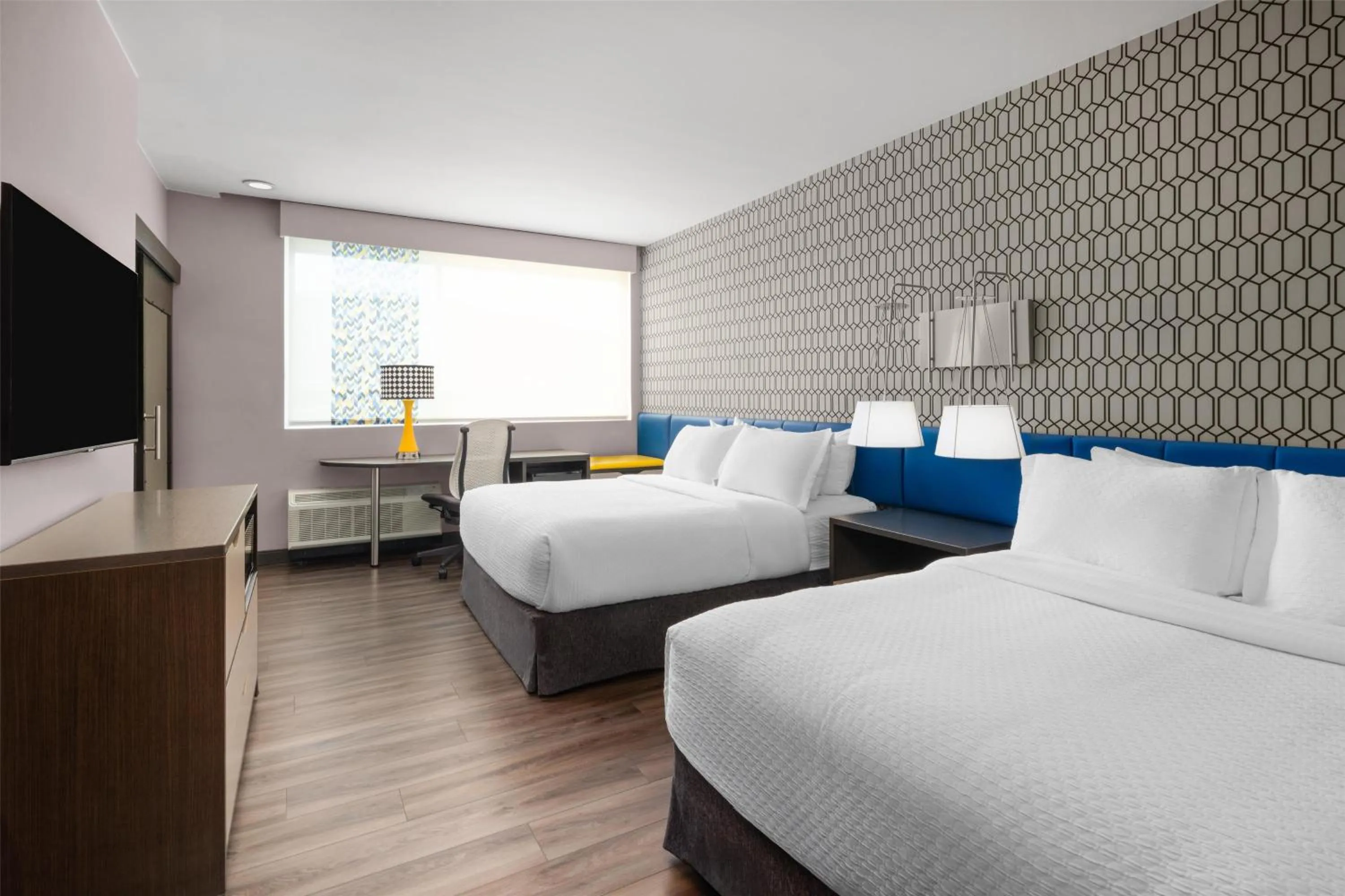 Bedroom, Bed in GLō Best Western Enid OK Downtown - Convention Center Hotel