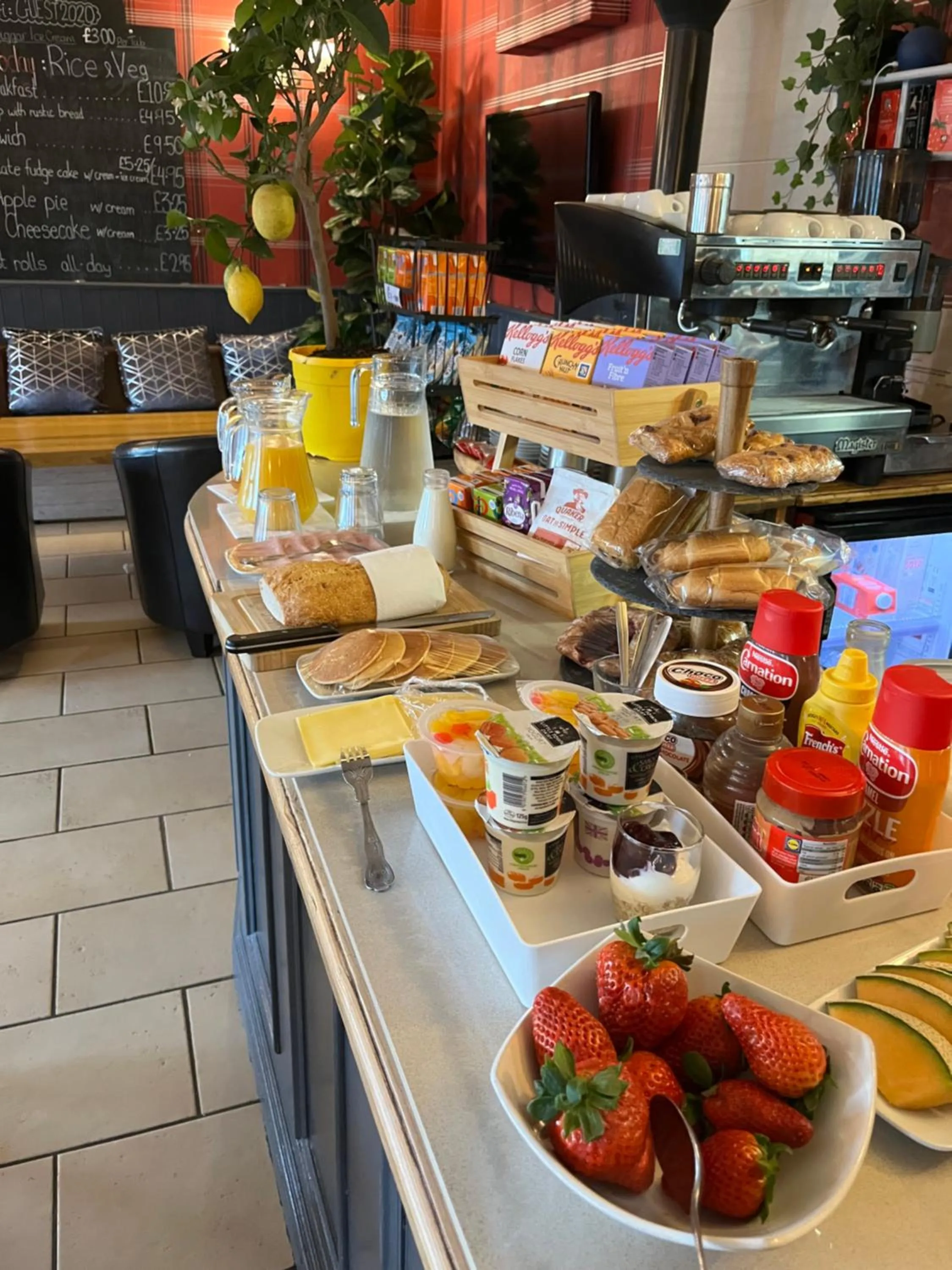 Breakfast in Scottish Equi B&B