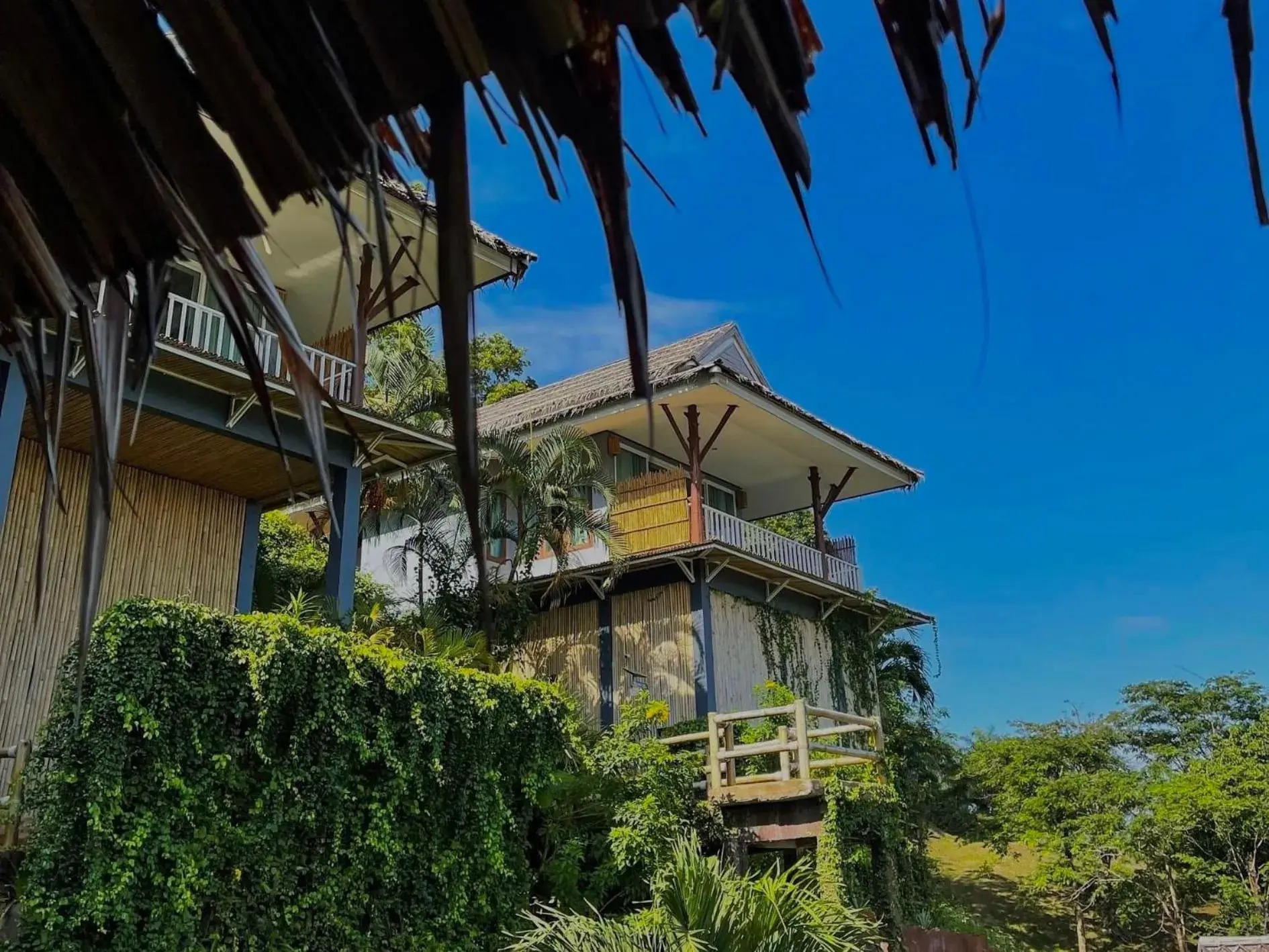 Property building in Baan Phuvara Retreat - Romantic Jacuzzi Mountain View Villas Property building in Baan Phuvara Retreat - Romantic Jacuzzi Mountain View Villas