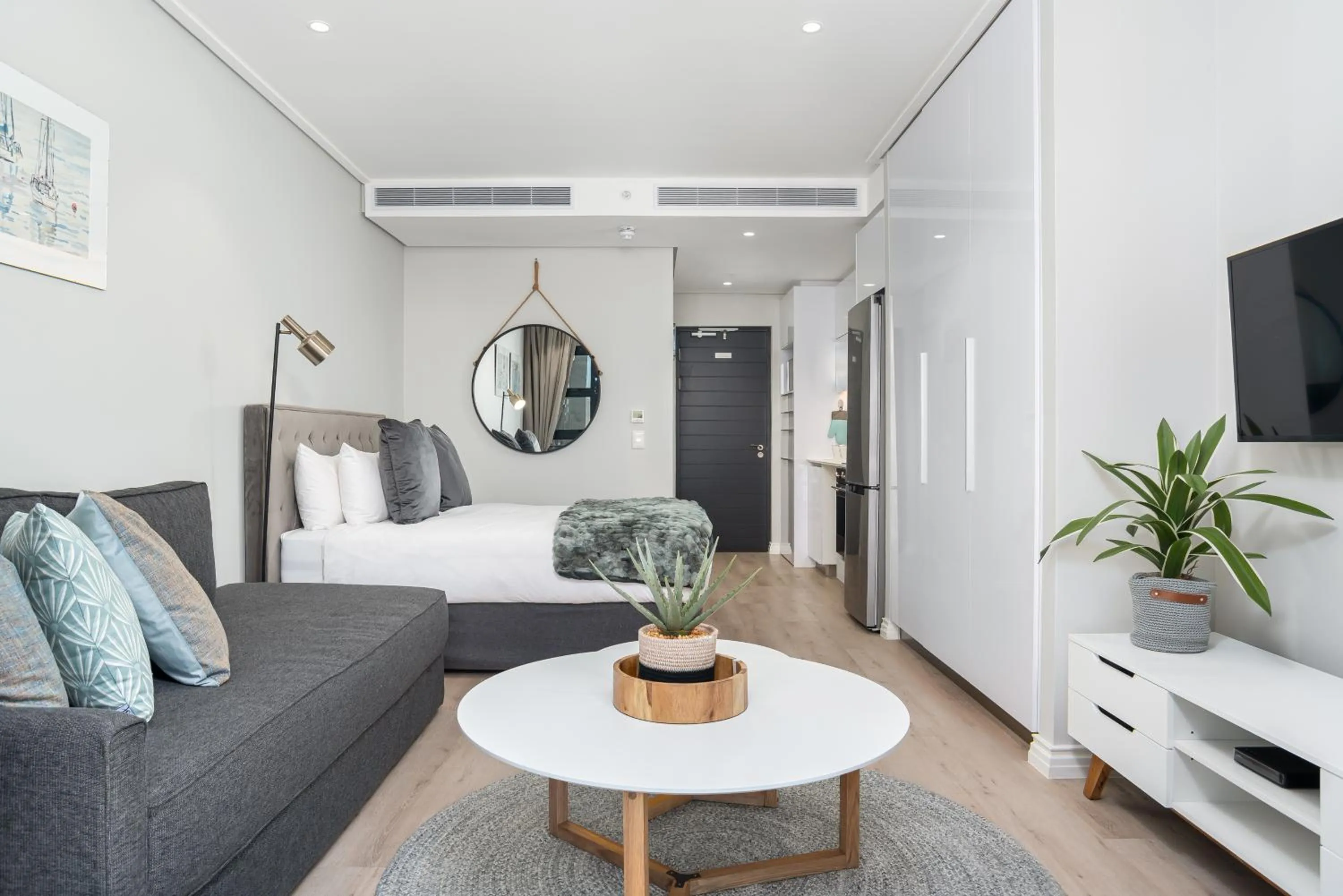 16 on Bree Luxury Apartments
