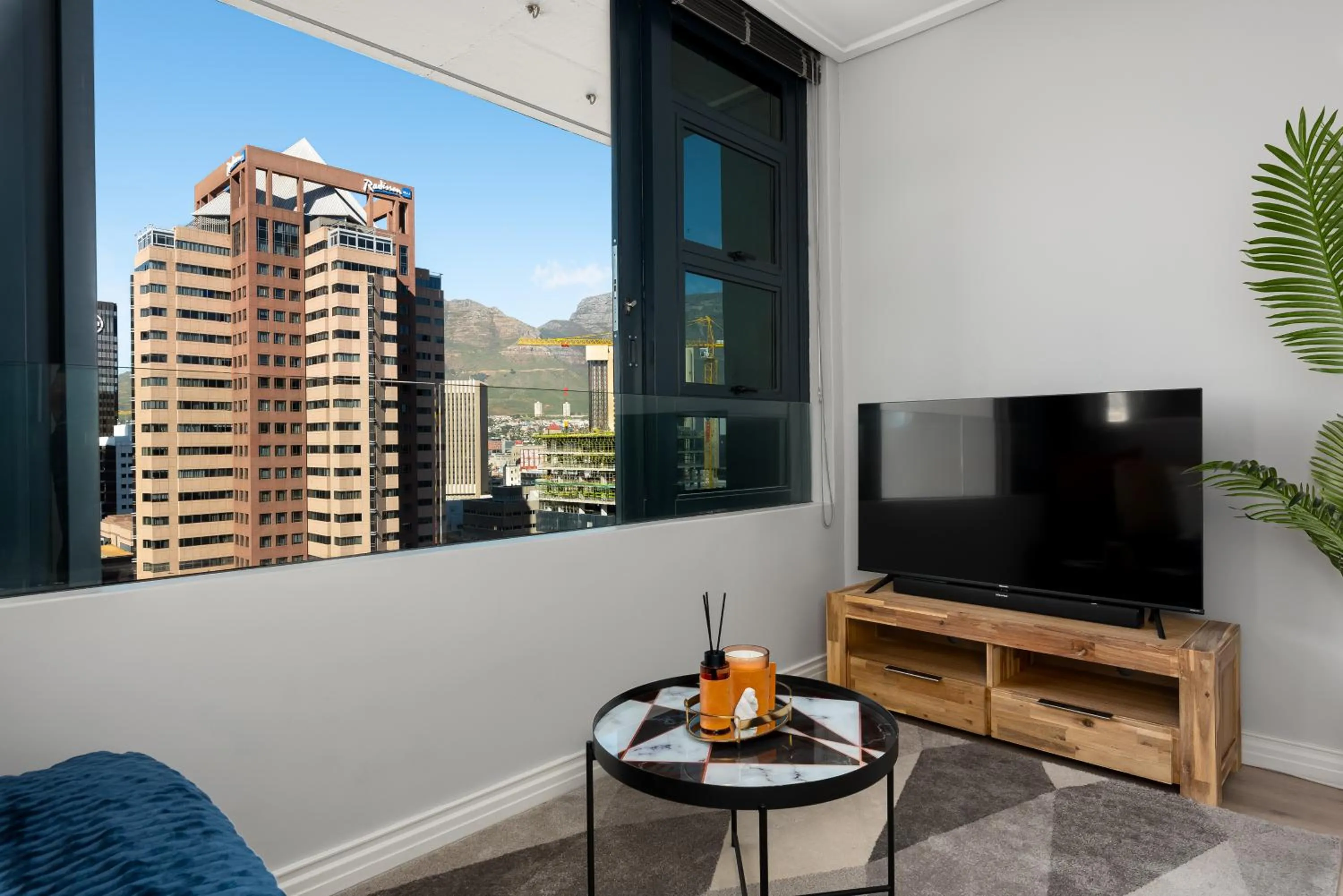 16 on Bree Luxury Apartments