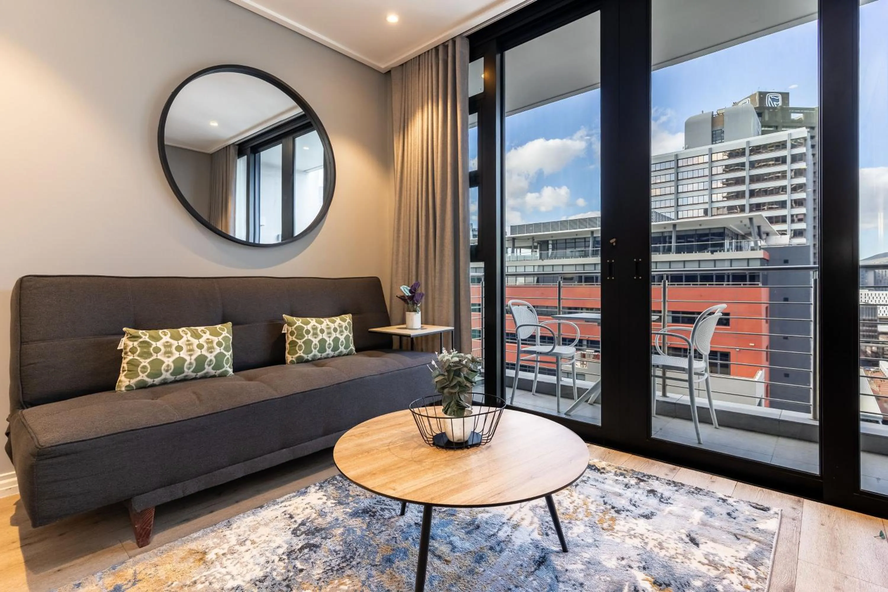 16 on Bree Luxury Apartments