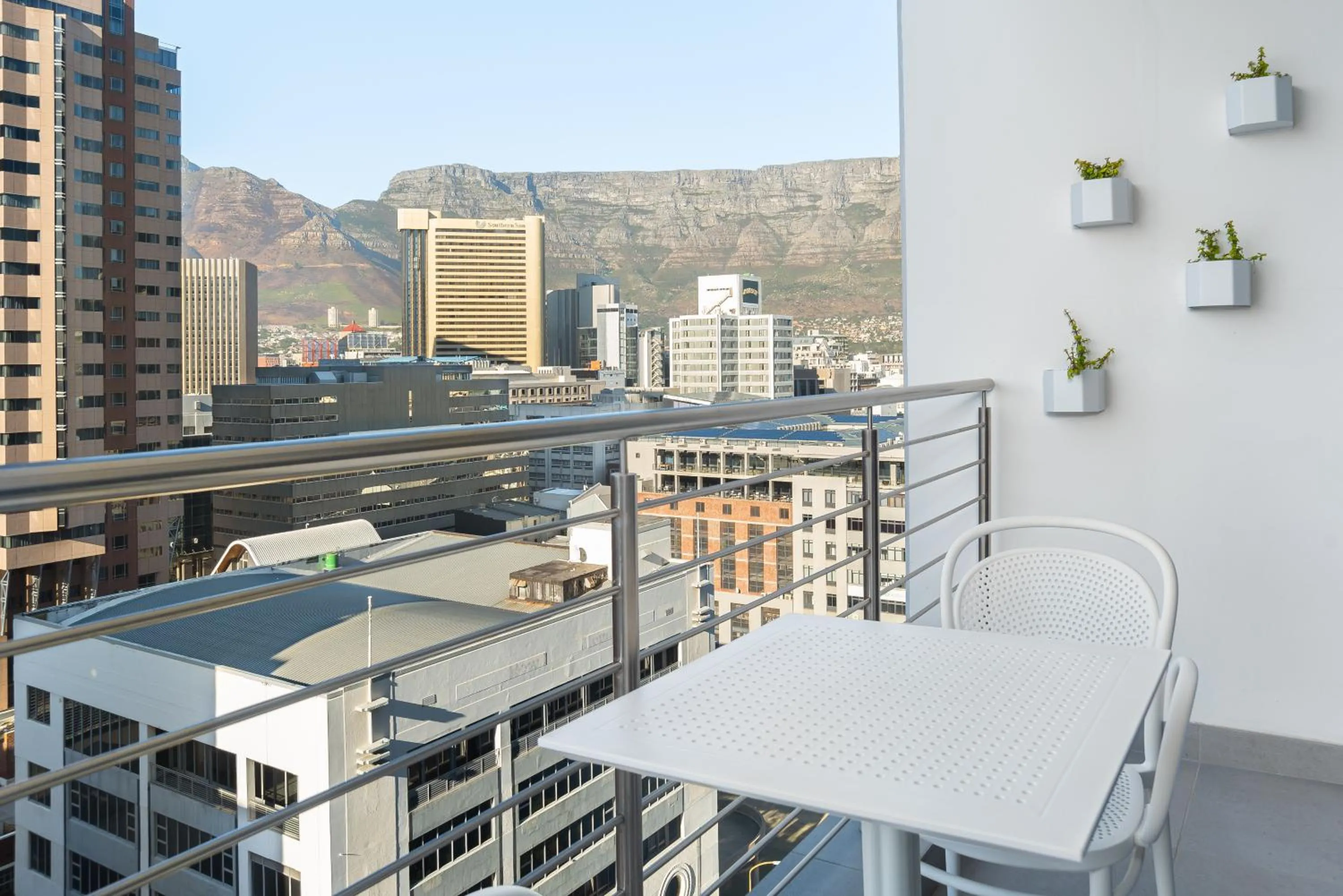 16 on Bree Luxury Apartments