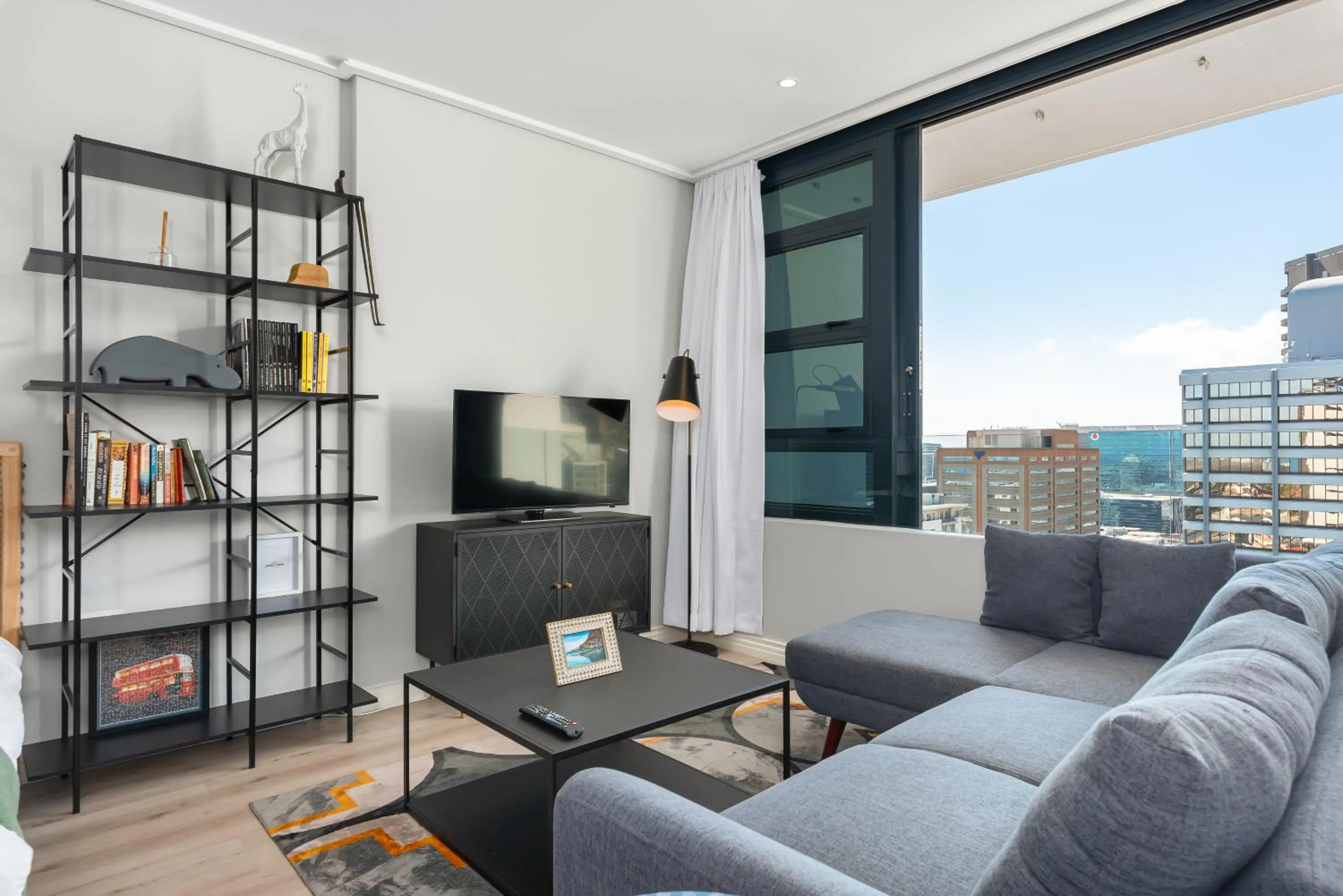 16 on Bree Luxury Apartments