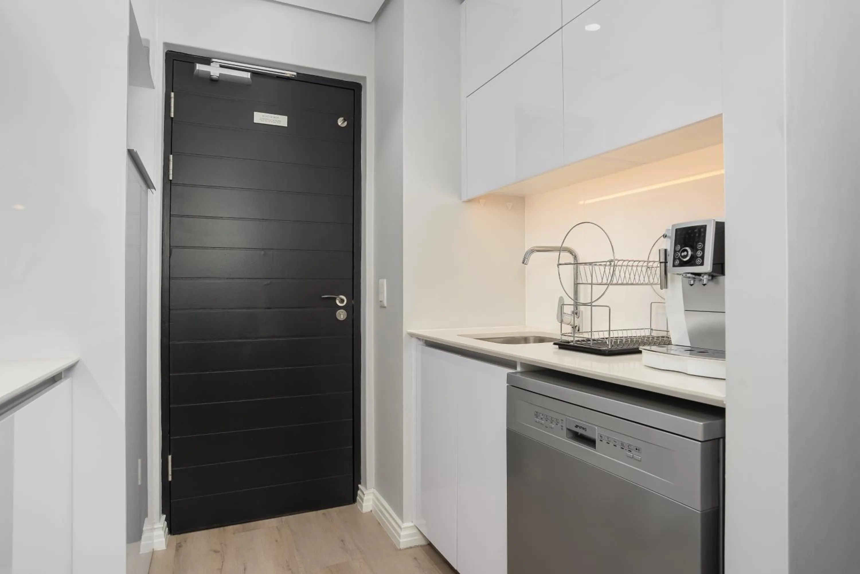 16 on Bree Luxury Apartments