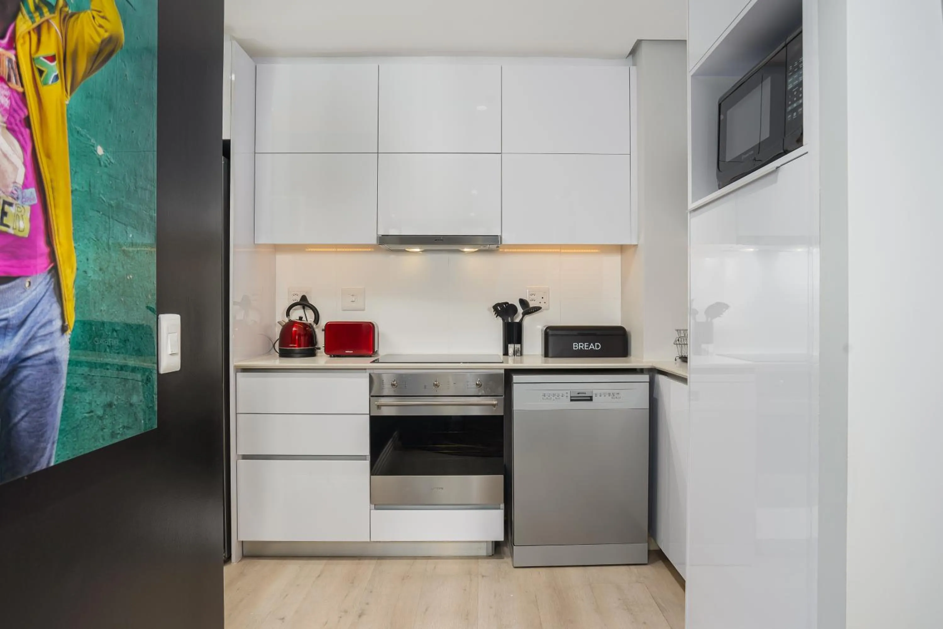16 on Bree Luxury Apartments