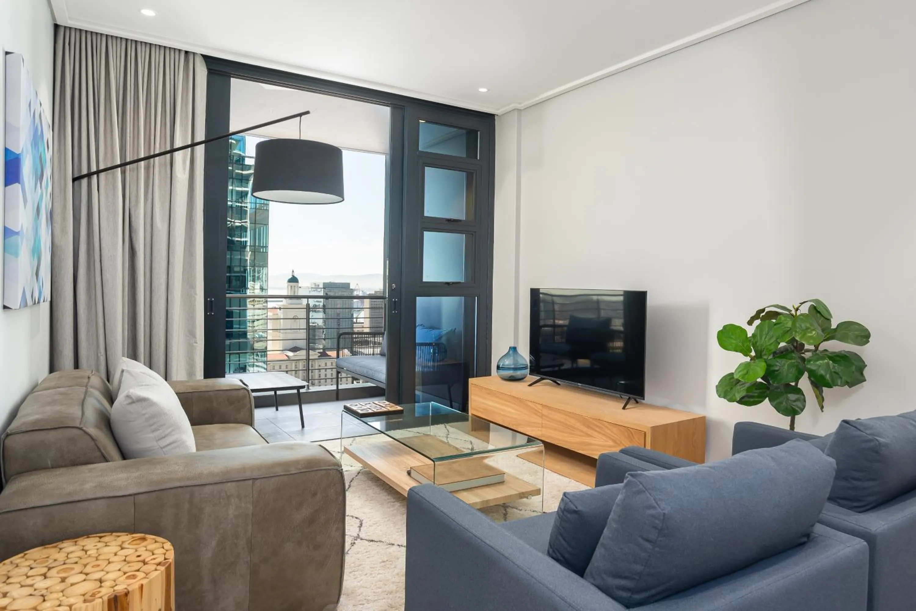 16 on Bree Luxury Apartments