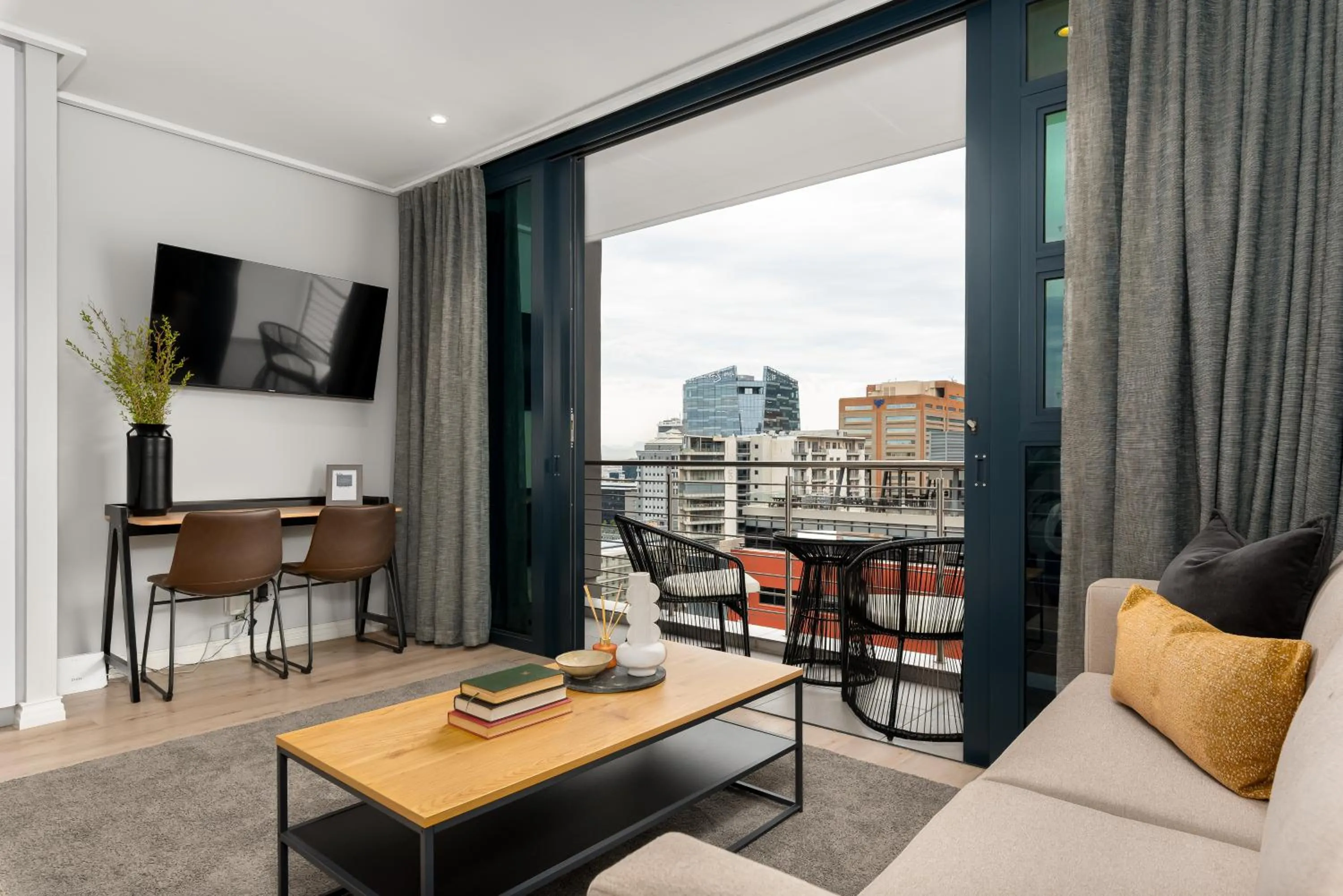 16 on Bree Luxury Apartments