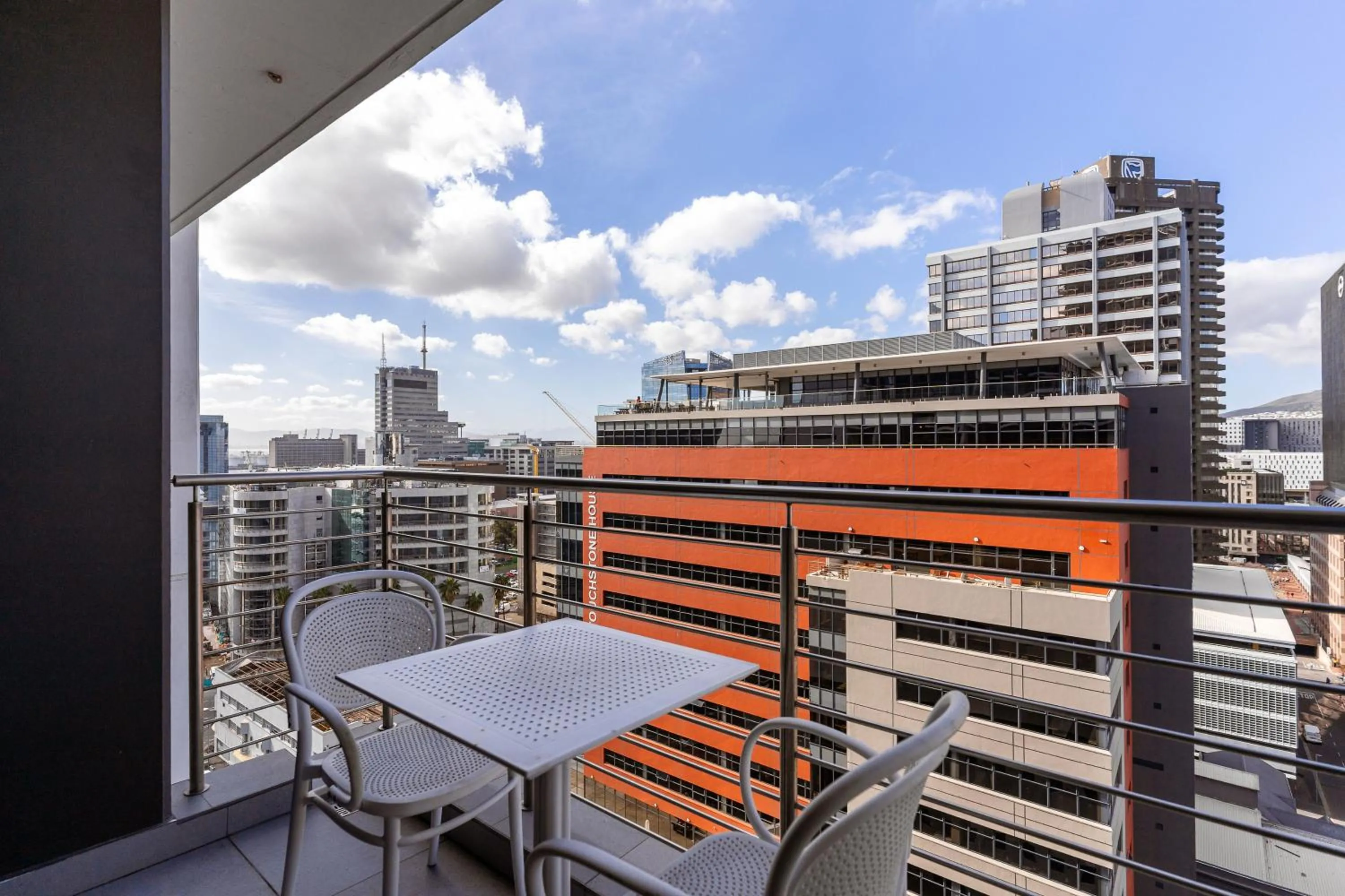 16 on Bree Luxury Apartments
