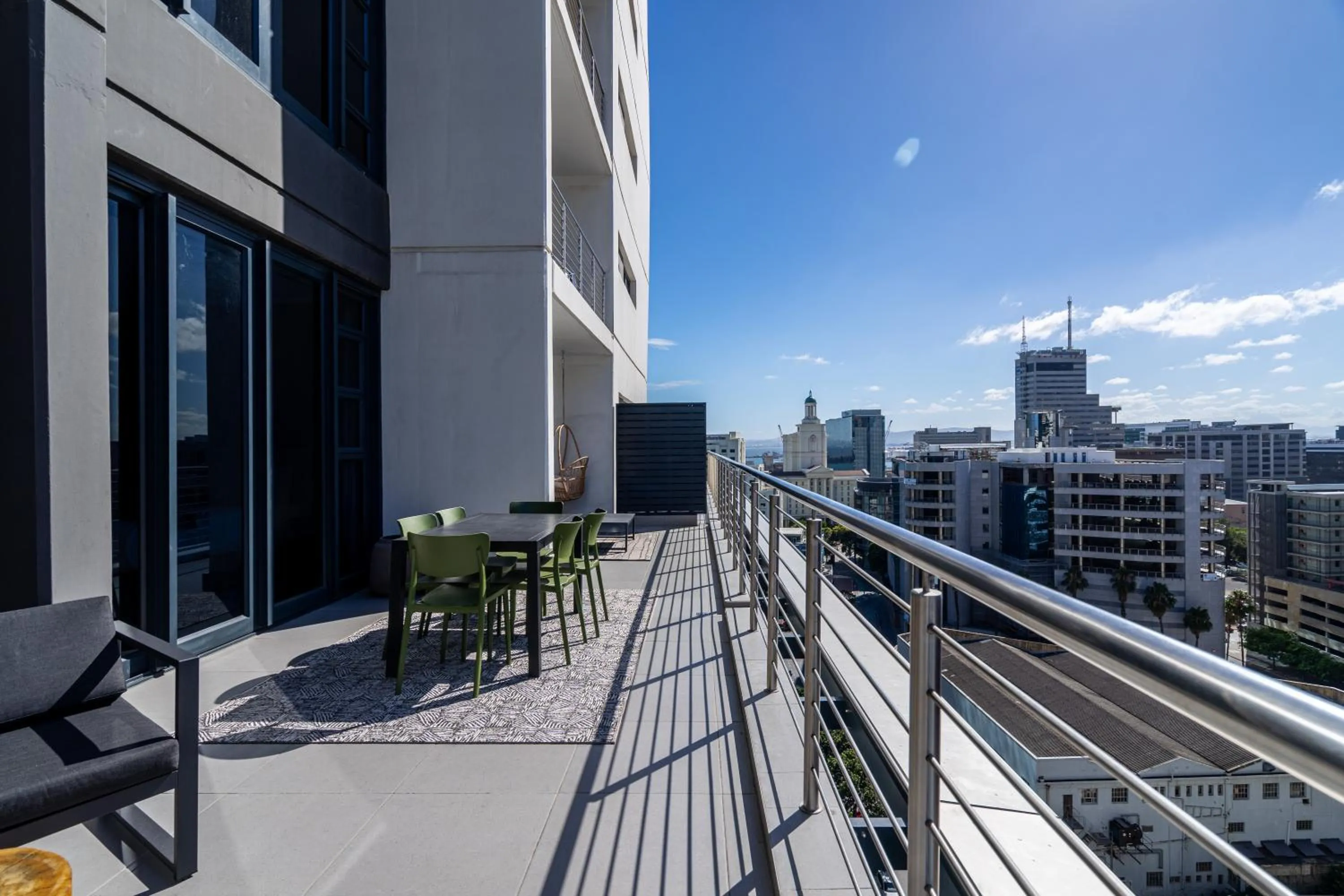 16 on Bree Luxury Apartments