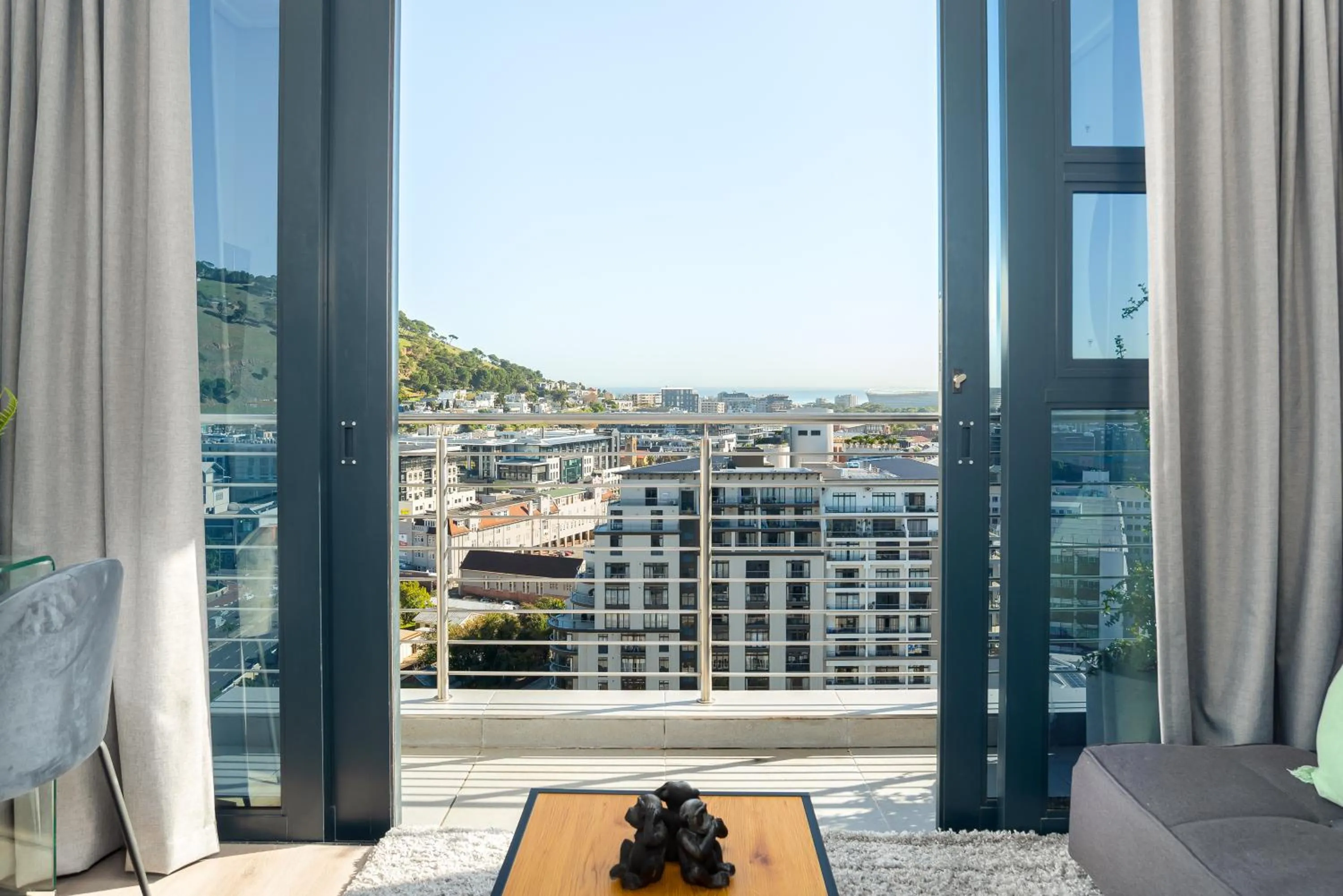 16 on Bree Luxury Apartments