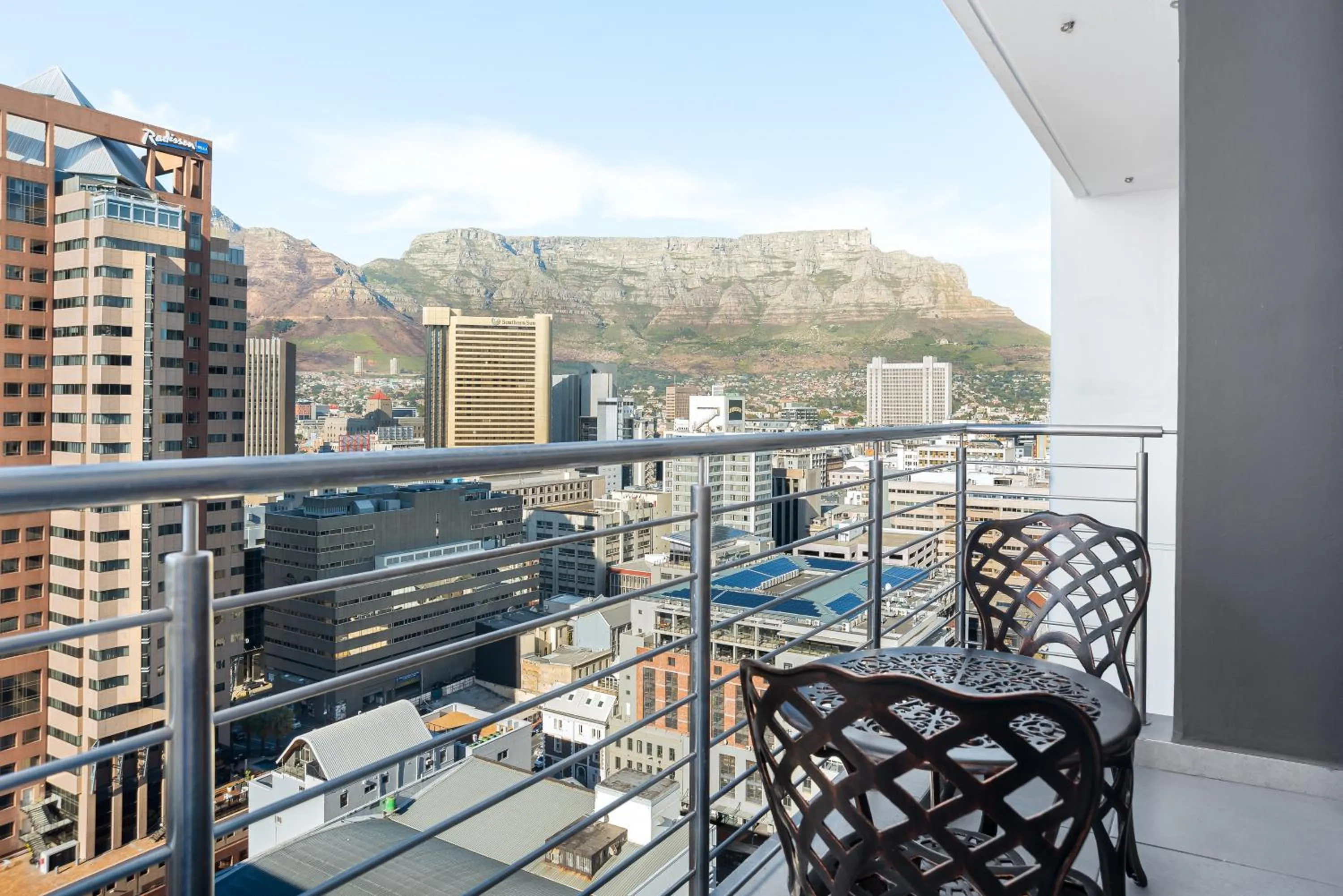 16 on Bree Luxury Apartments