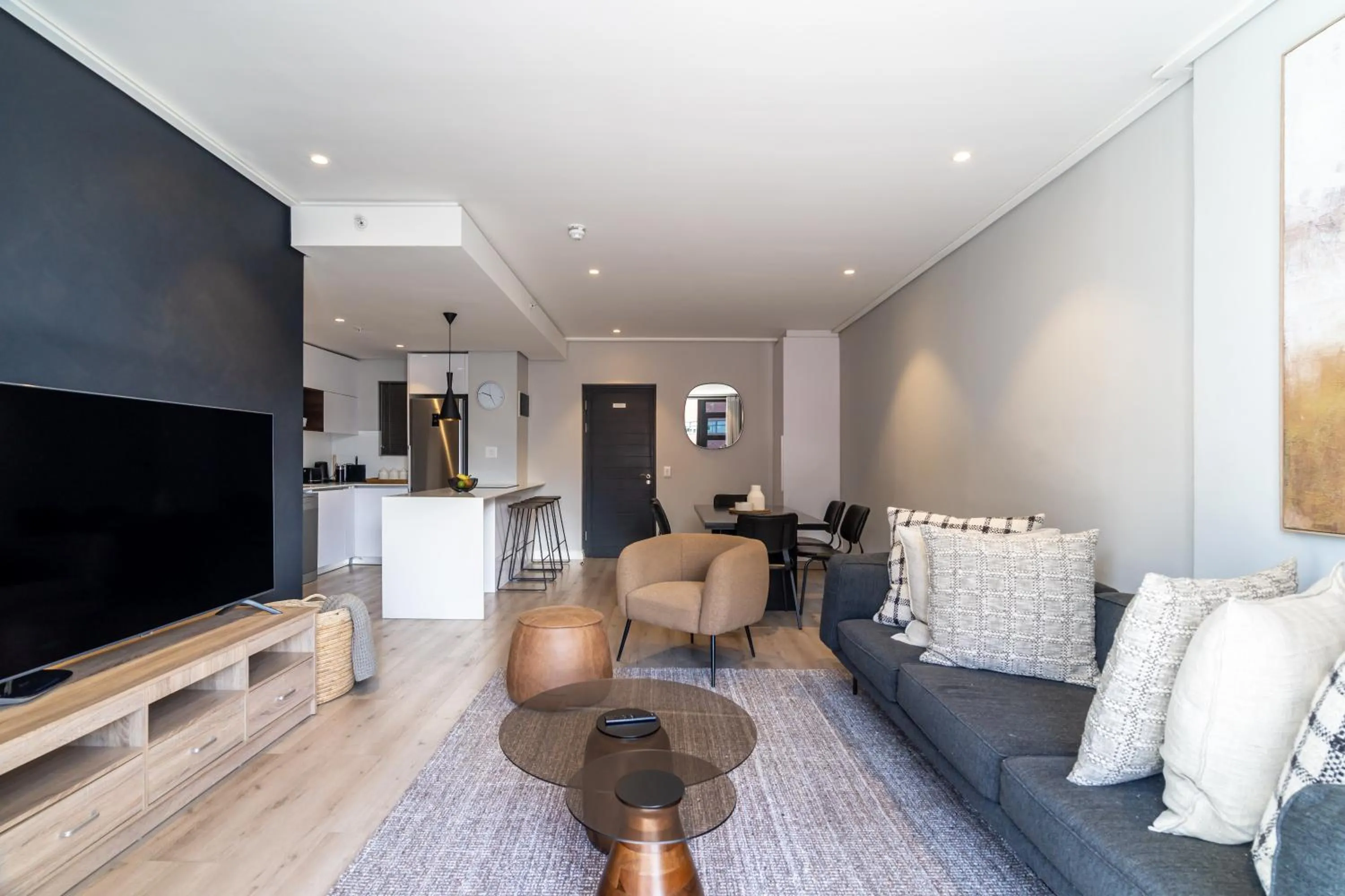 16 on Bree Luxury Apartments