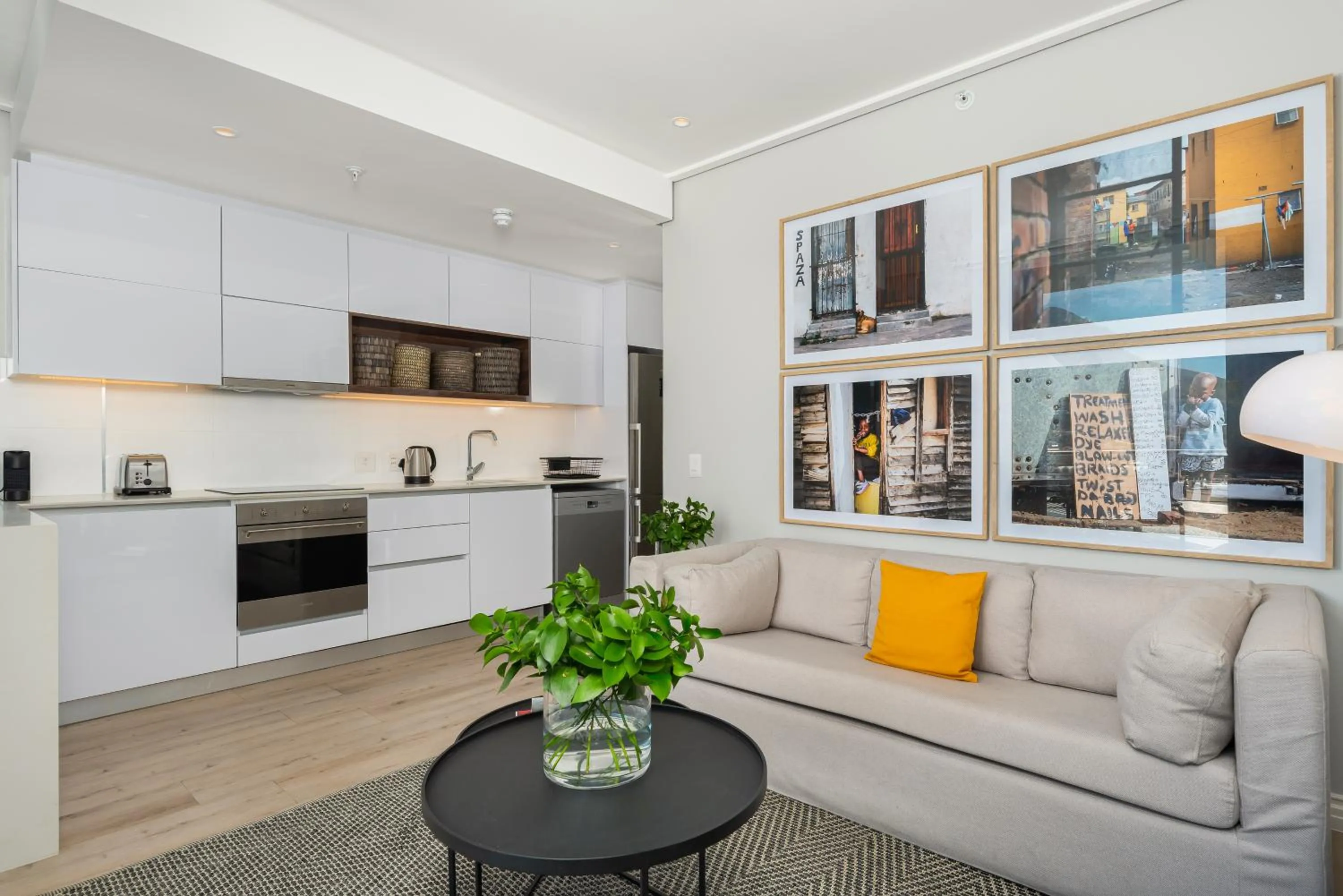 16 on Bree Luxury Apartments