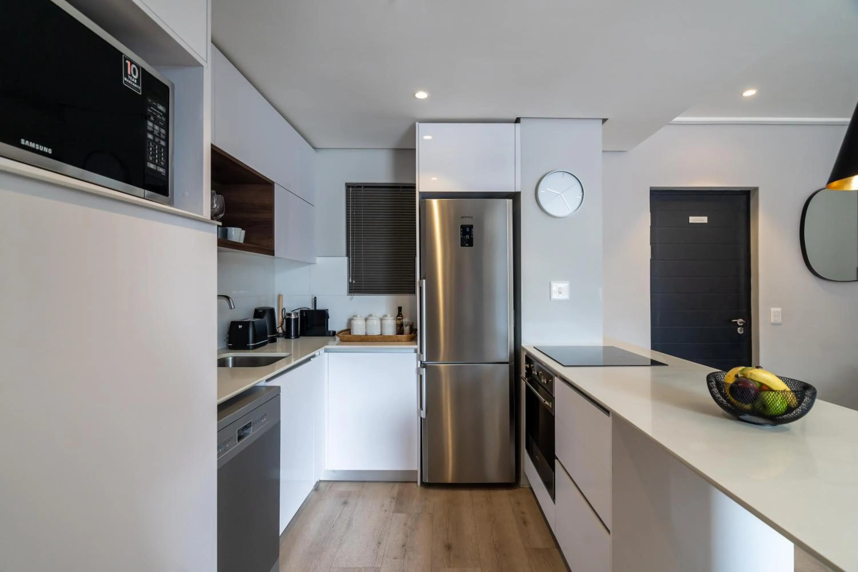 16 on Bree Luxury Apartments