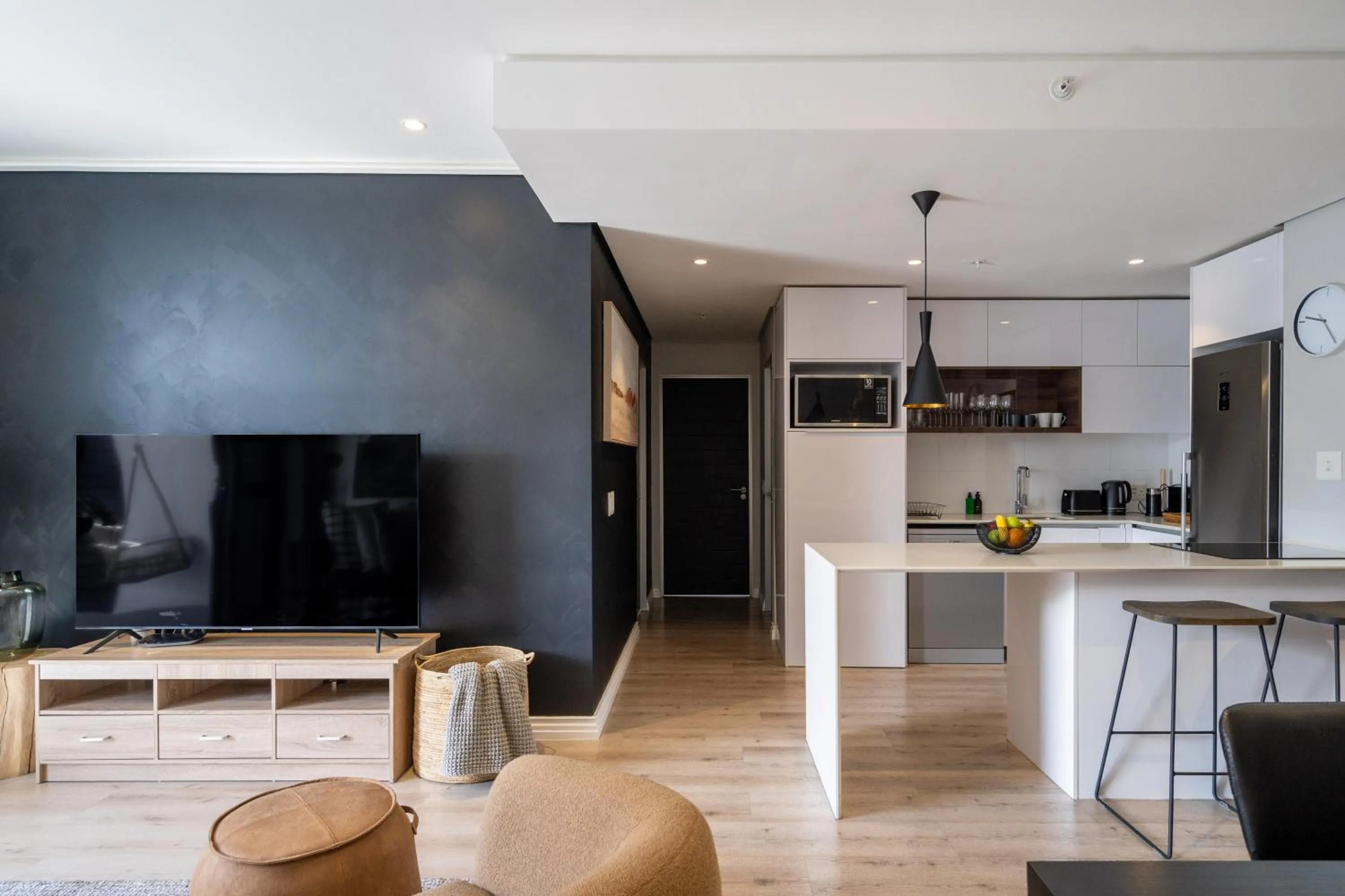 16 on Bree Luxury Apartments