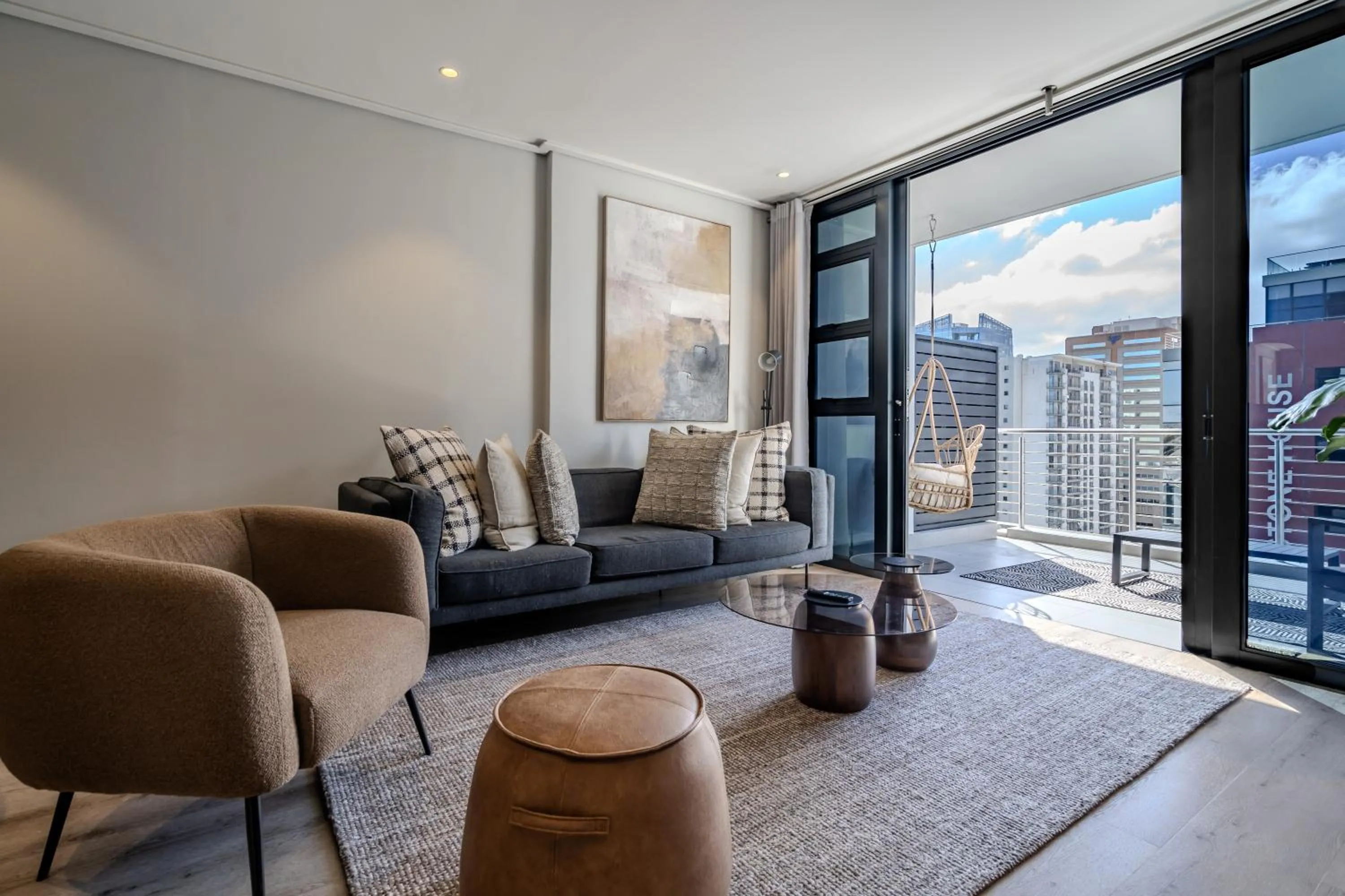 16 on Bree Luxury Apartments